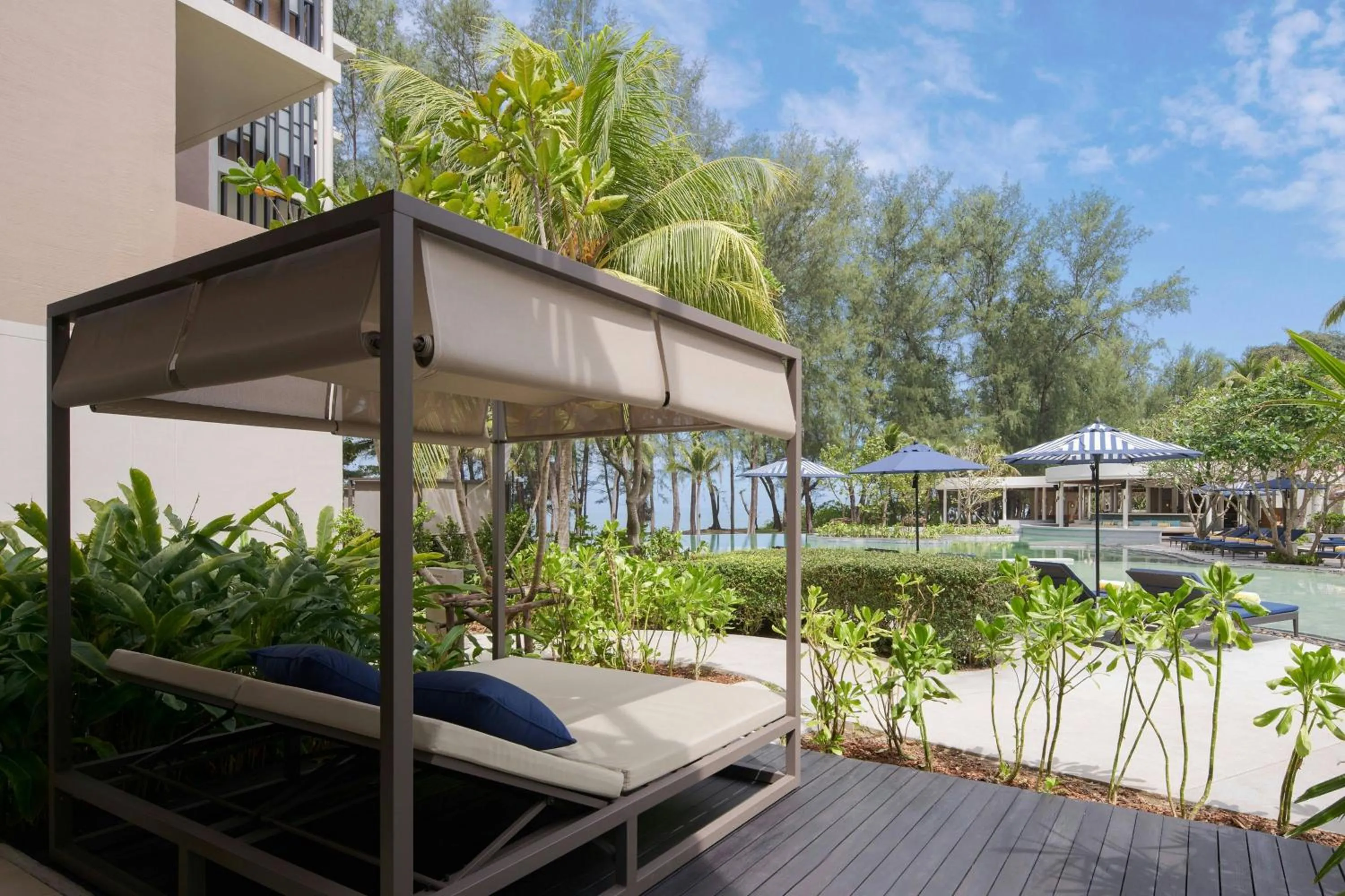 Photo of the whole room in Le Meridien Phuket Mai Khao Beach Resort