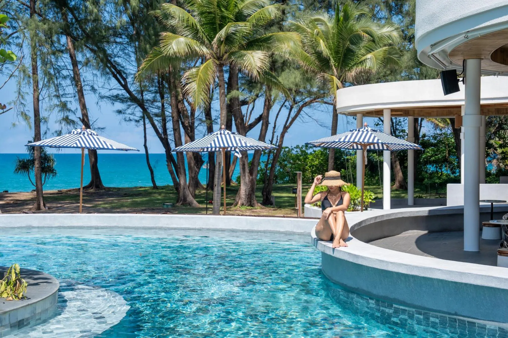 Day in Le Meridien Phuket Mai Khao Beach Resort