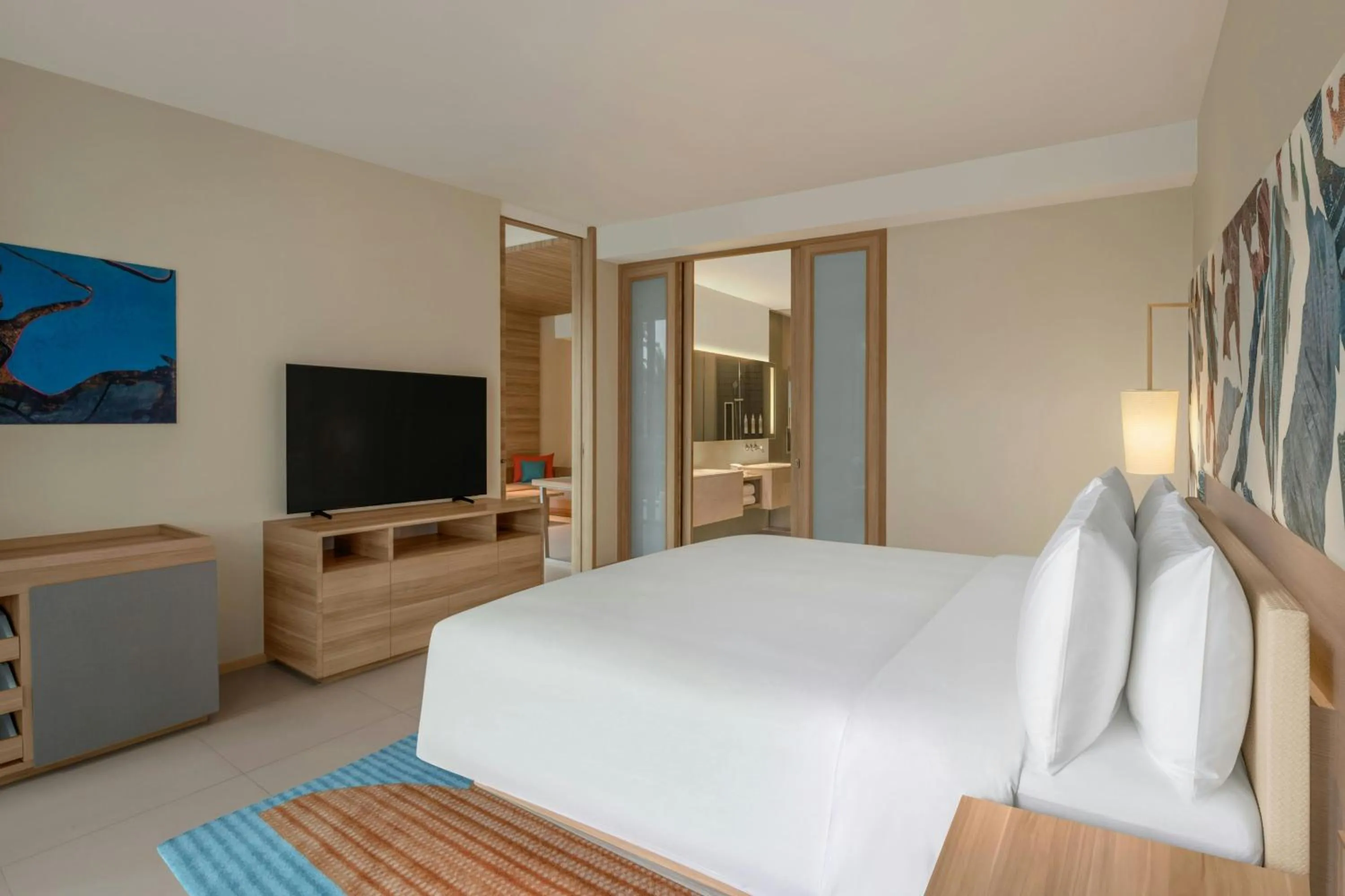 Photo of the whole room, Bed in Le Meridien Phuket Mai Khao Beach Resort