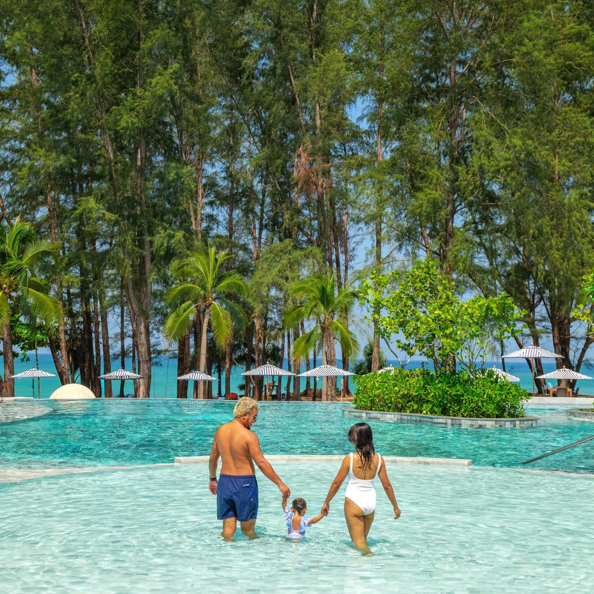 Day in Le Meridien Phuket Mai Khao Beach Resort