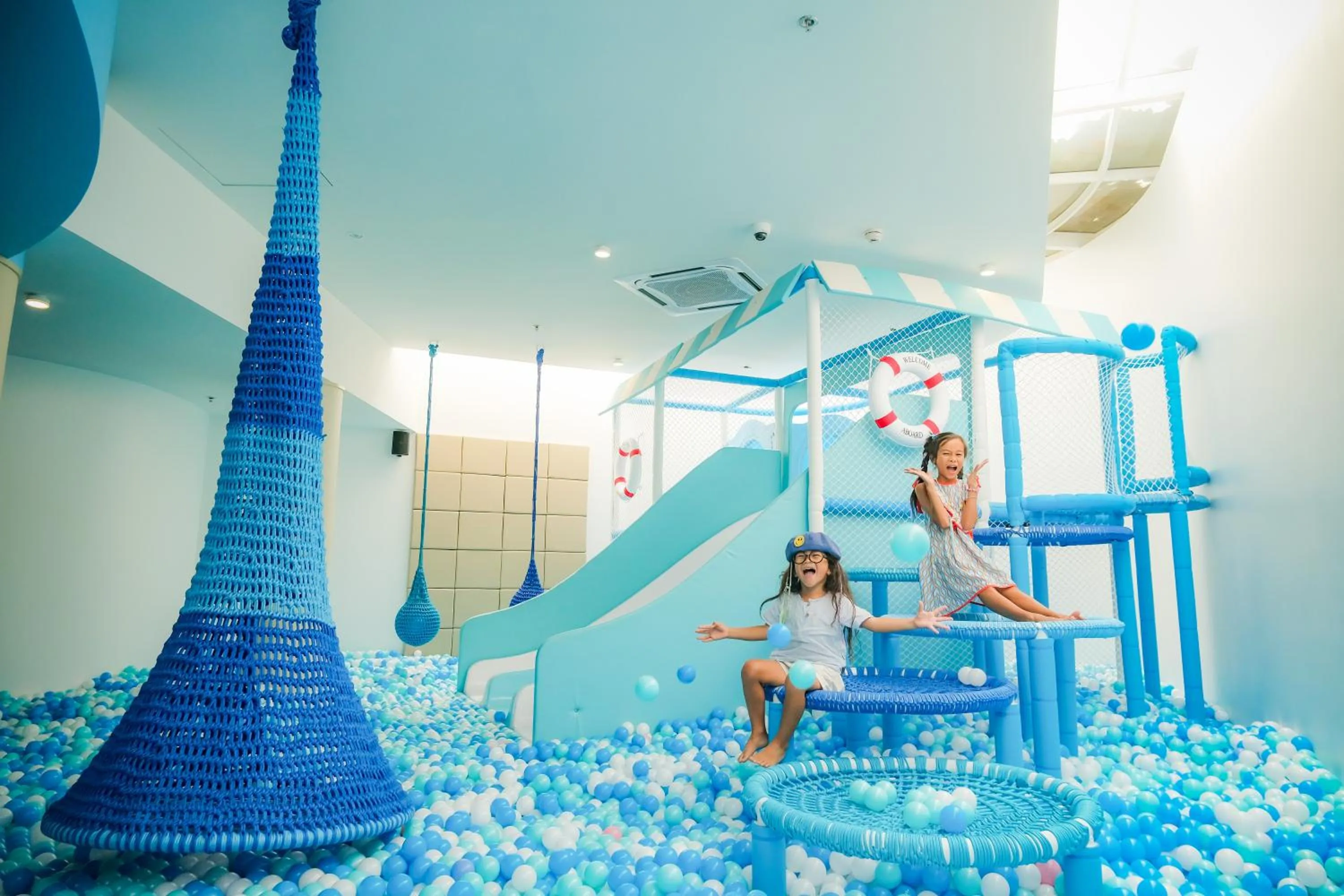 Kids's club in Le Meridien Phuket Mai Khao Beach Resort