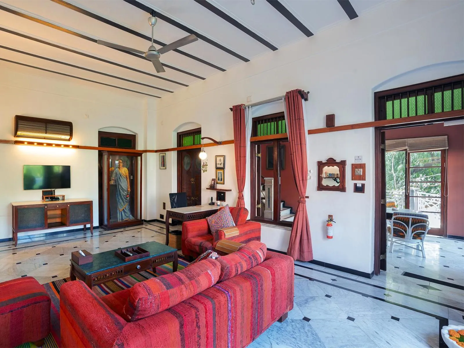 TV and multimedia in The House of MG-A Heritage Hotel, Ahmedabad