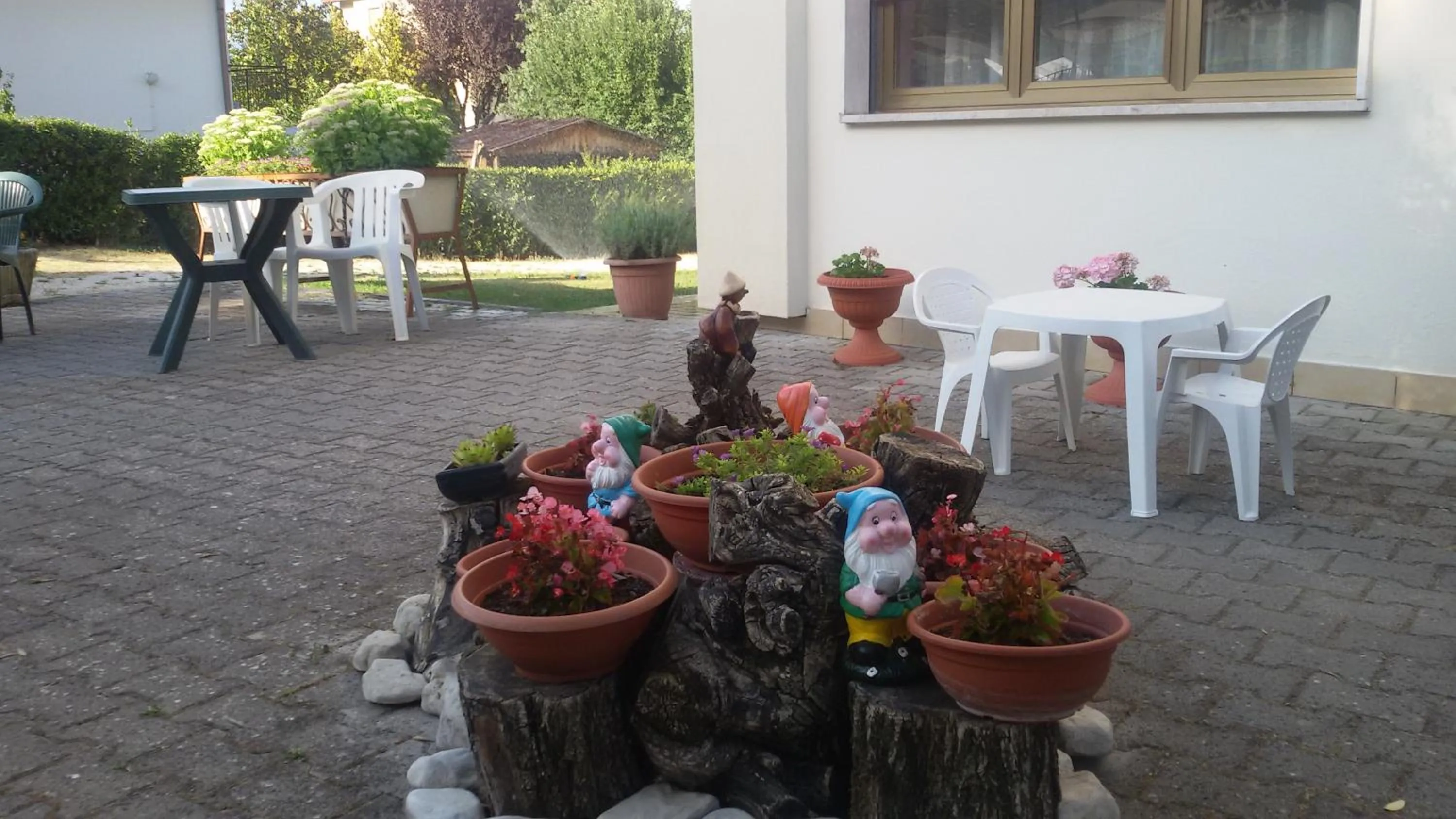 Property building in Hotel Le Vigne