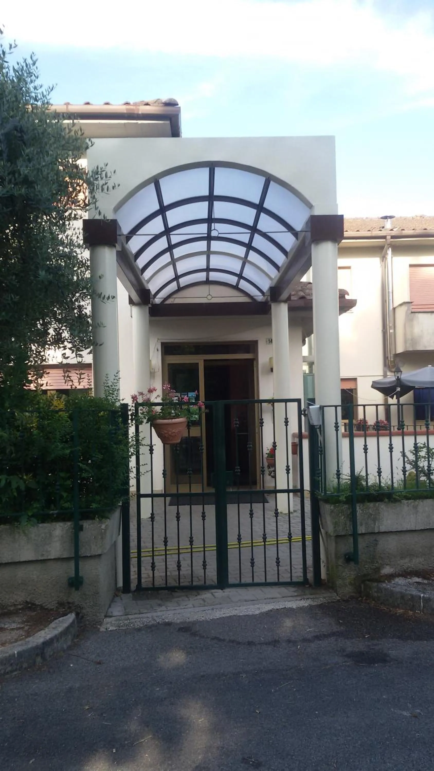 Facade/entrance in Hotel Le Vigne
