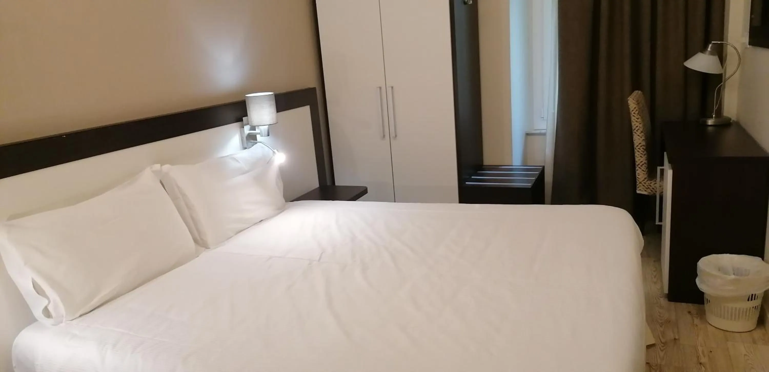 Bed in Hotel Boccascena