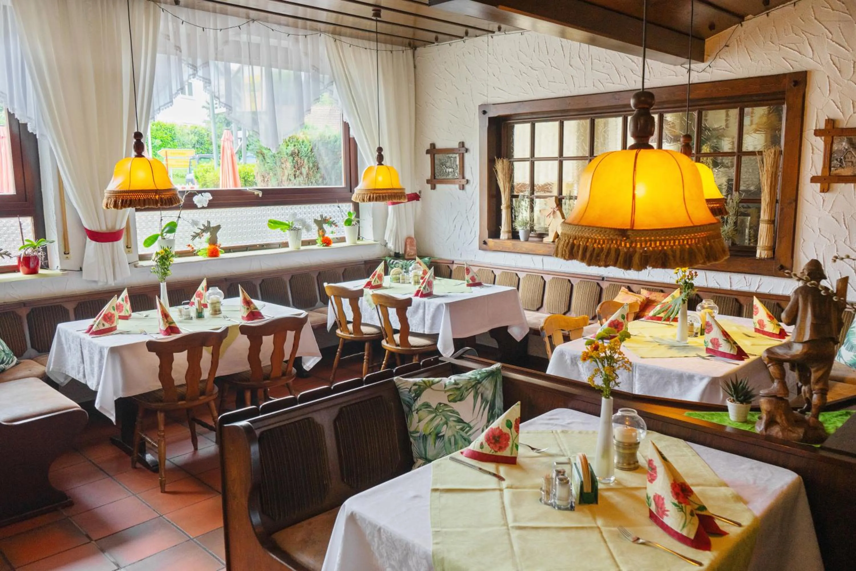 Restaurant/places to eat in Gasthof Zur Traube