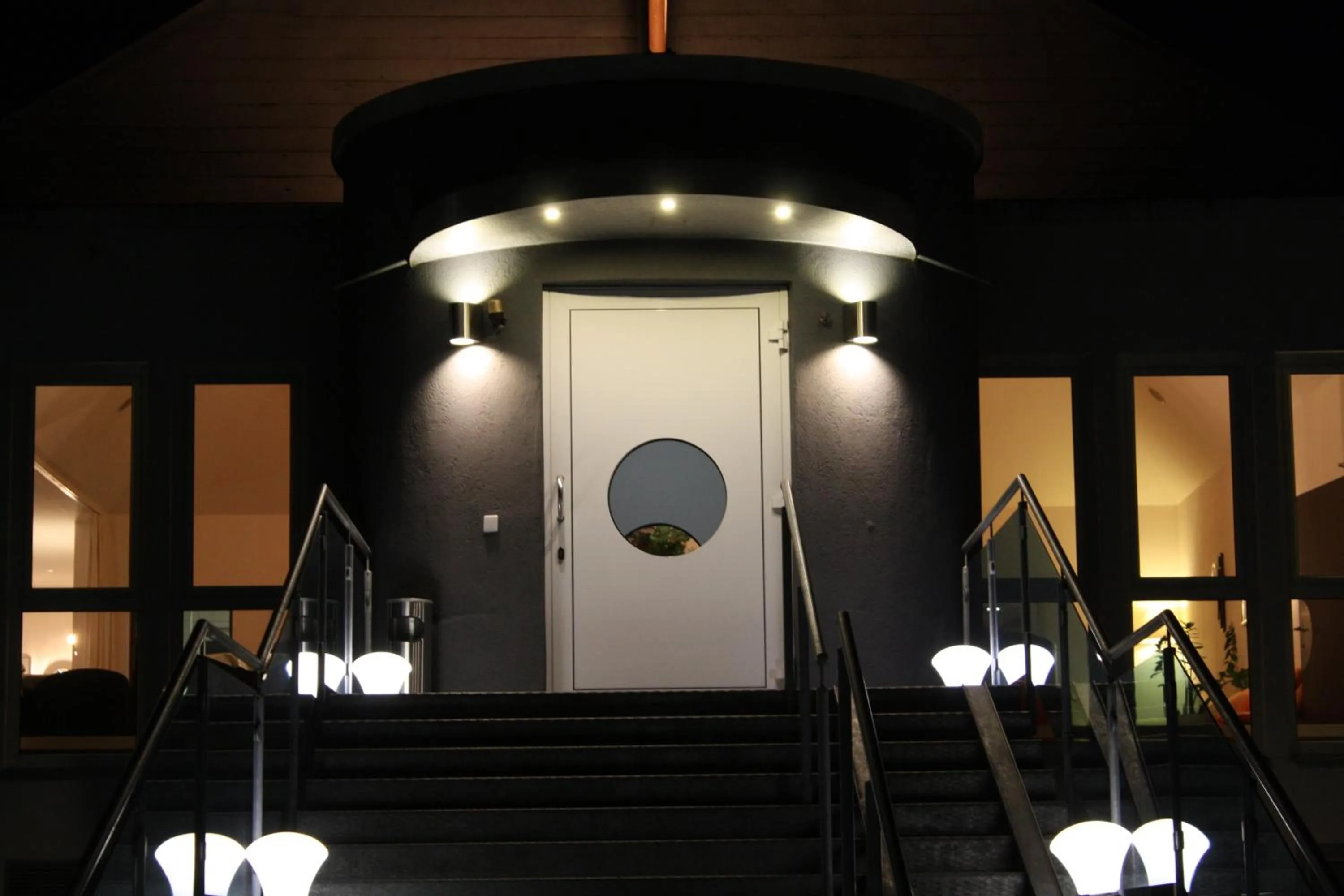 Decorative detail in AK 1 Hotel