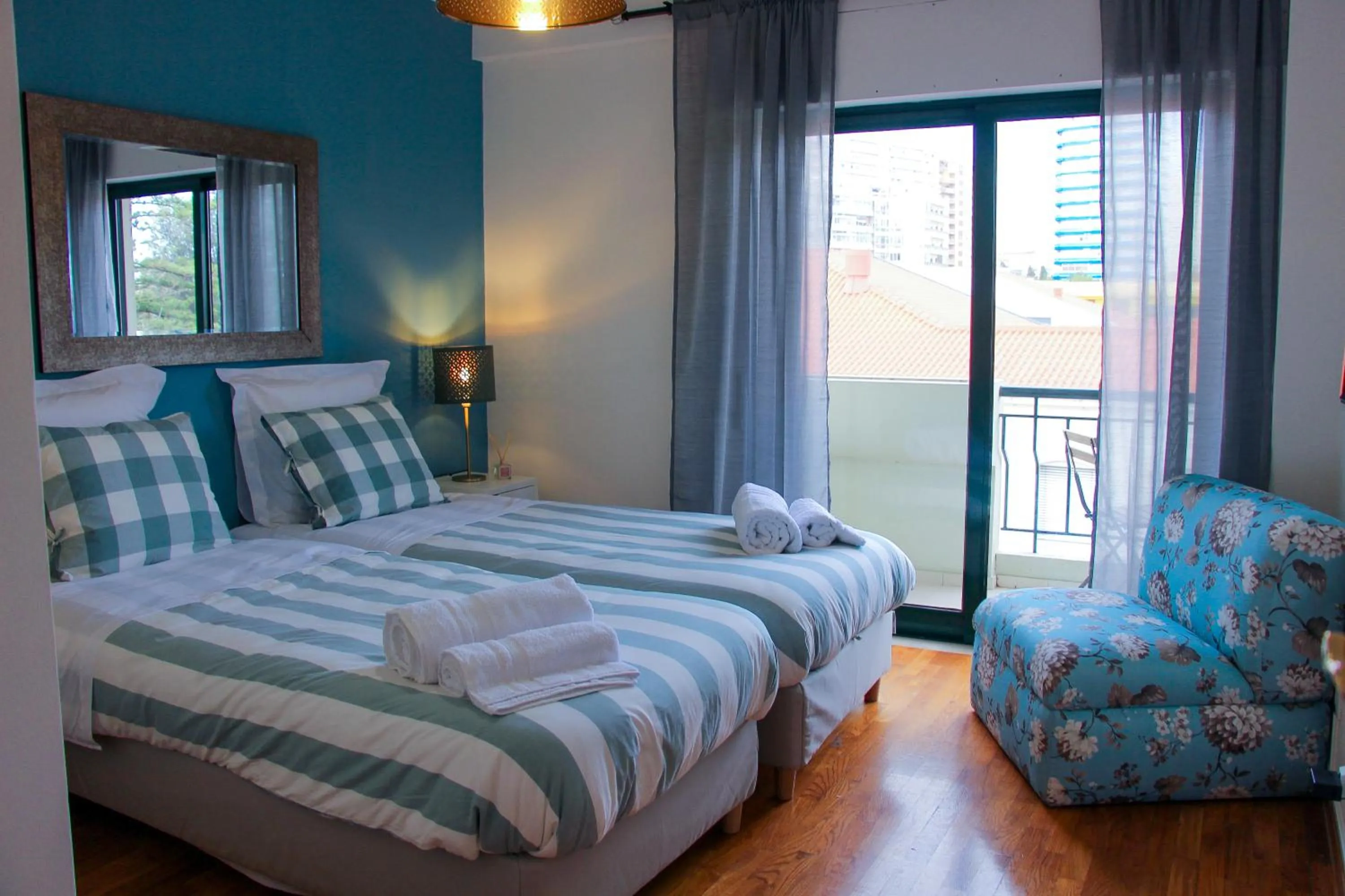 Bed in Alameda Garden