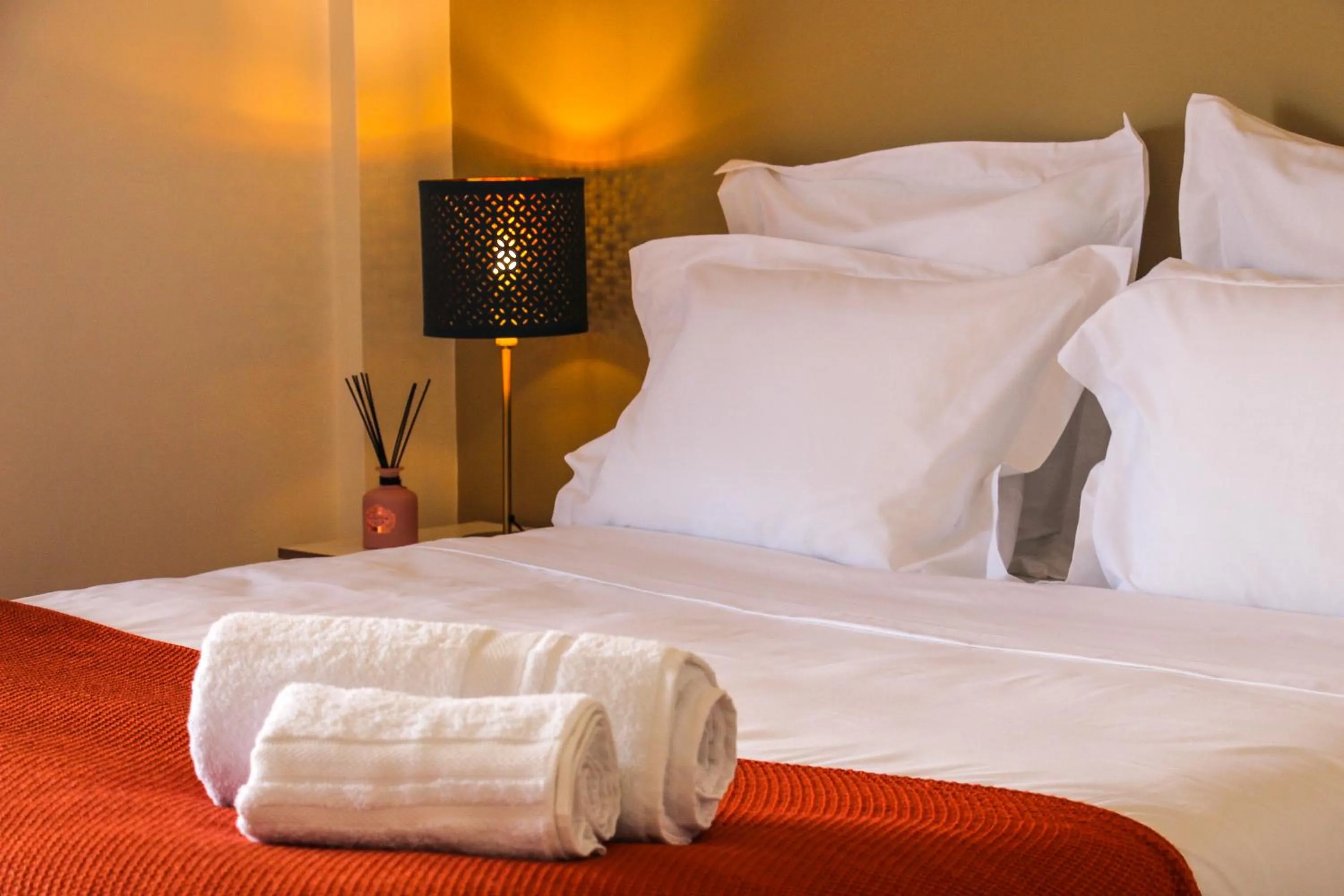 Bed in Alameda Garden