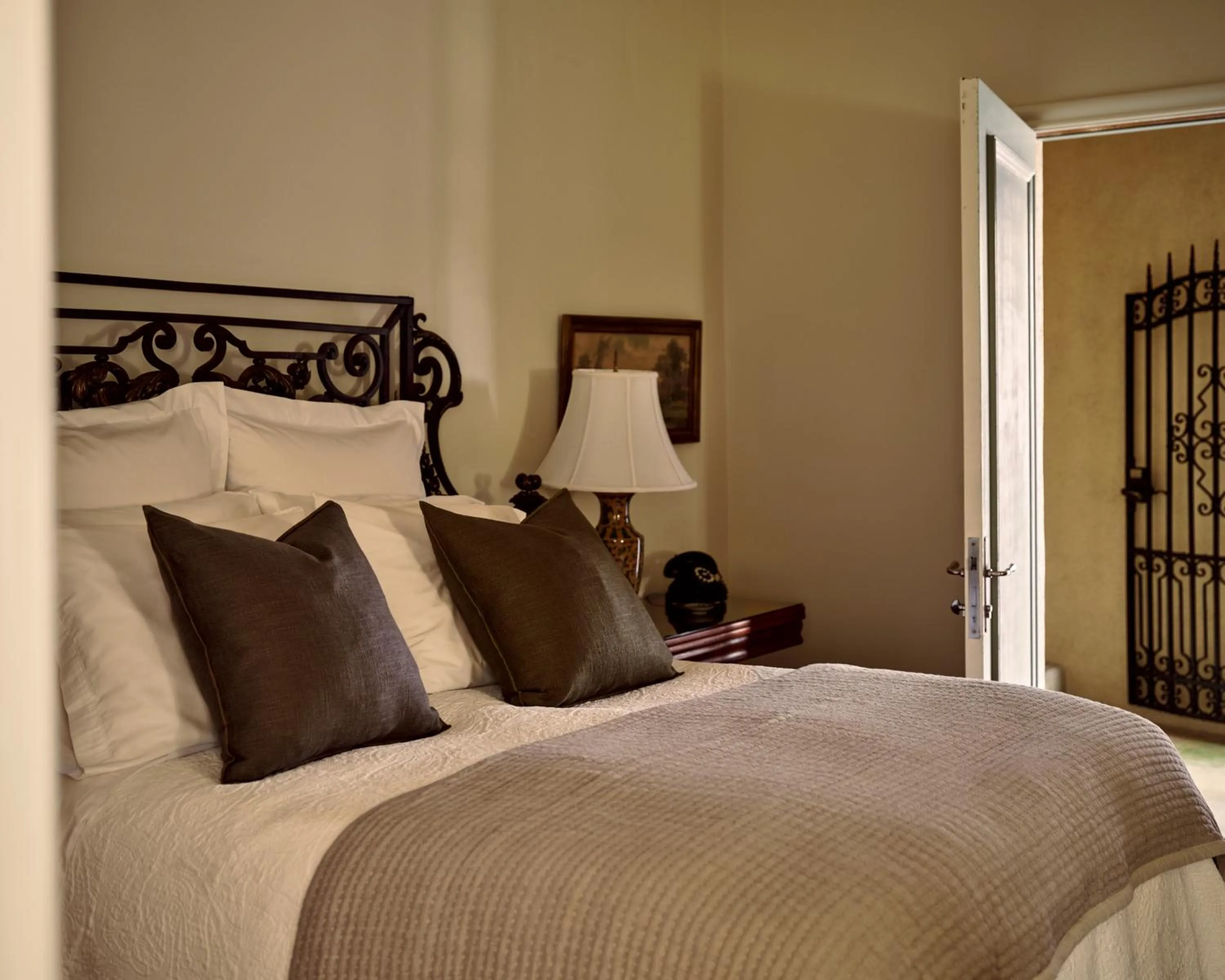 Bed in The Willows Palm Springs