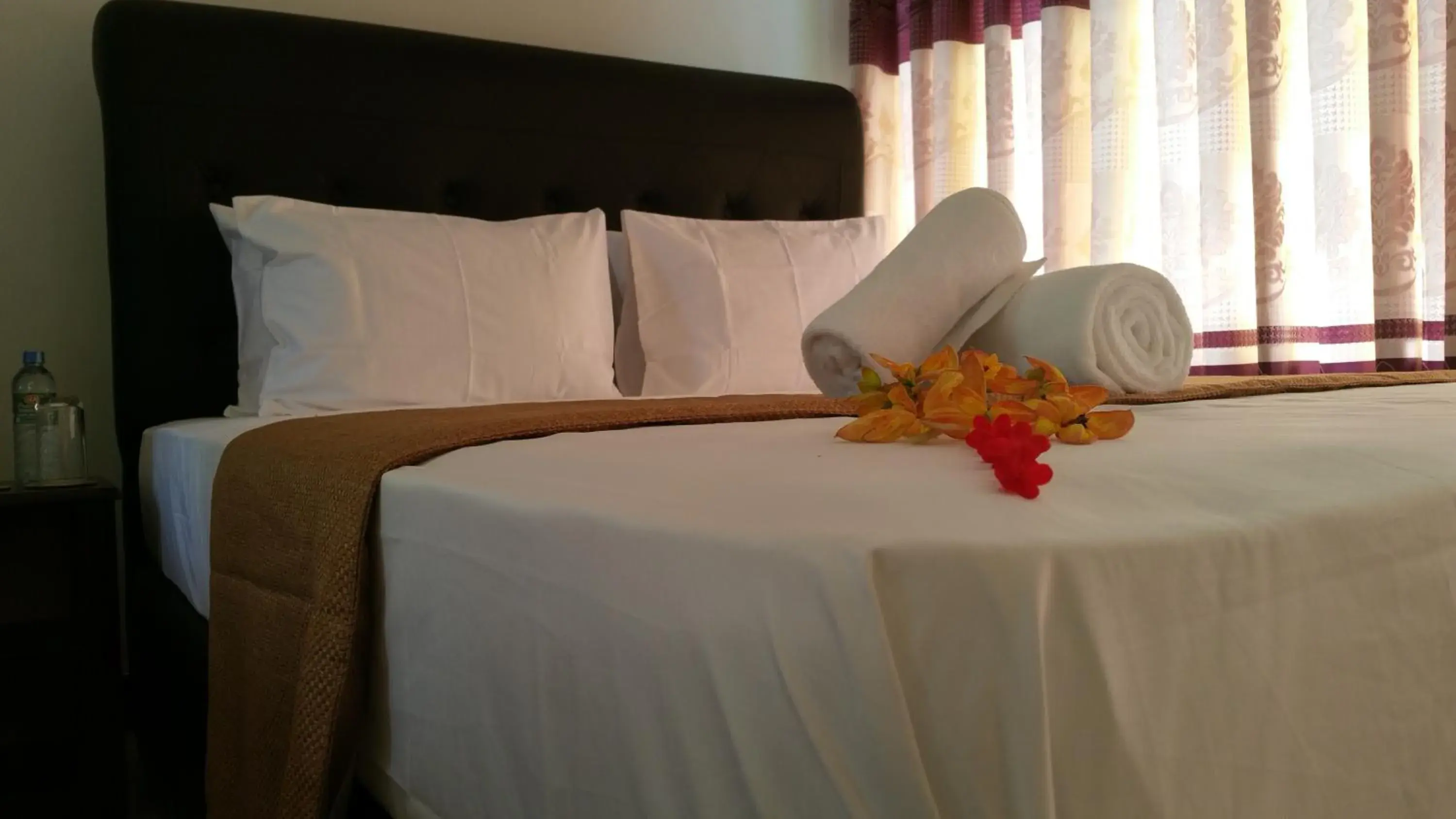 Bed in Rivonway Hotel Polonnaruwa Bed in Rivonway Hotel Polonnaruwa