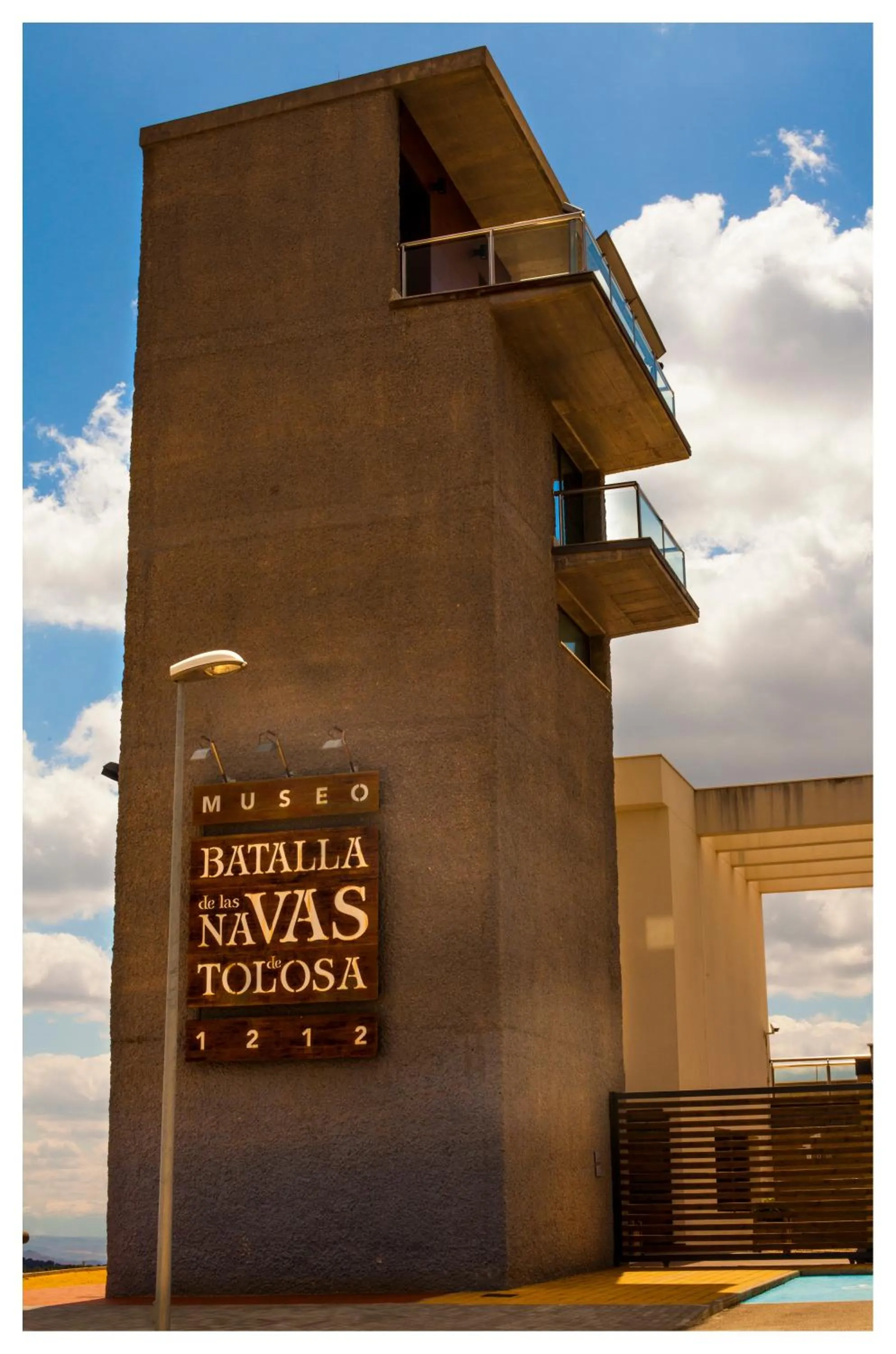 Nearby landmark in El Mesón de Despeñaperros