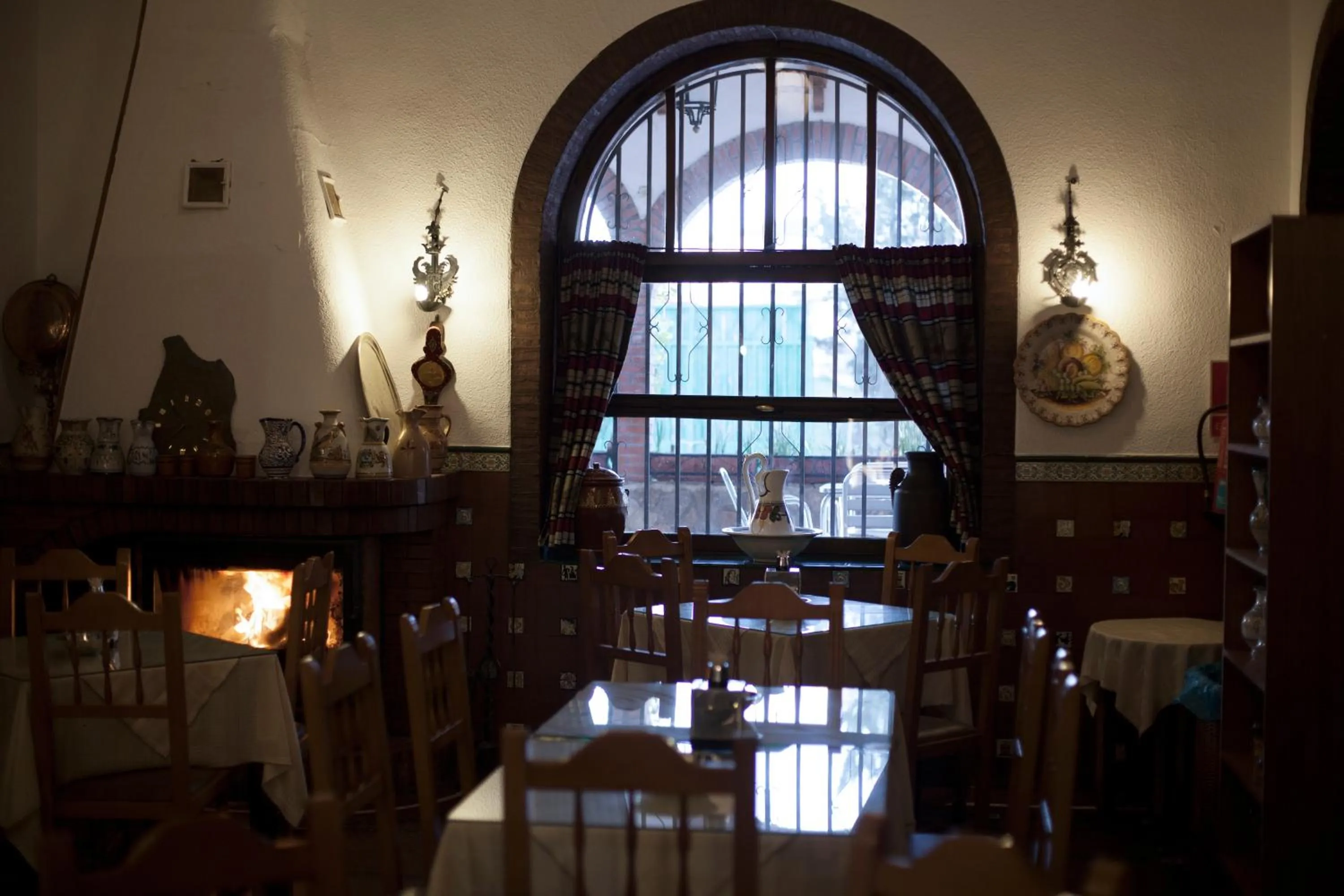 Lounge or bar in El Mesón de Despeñaperros