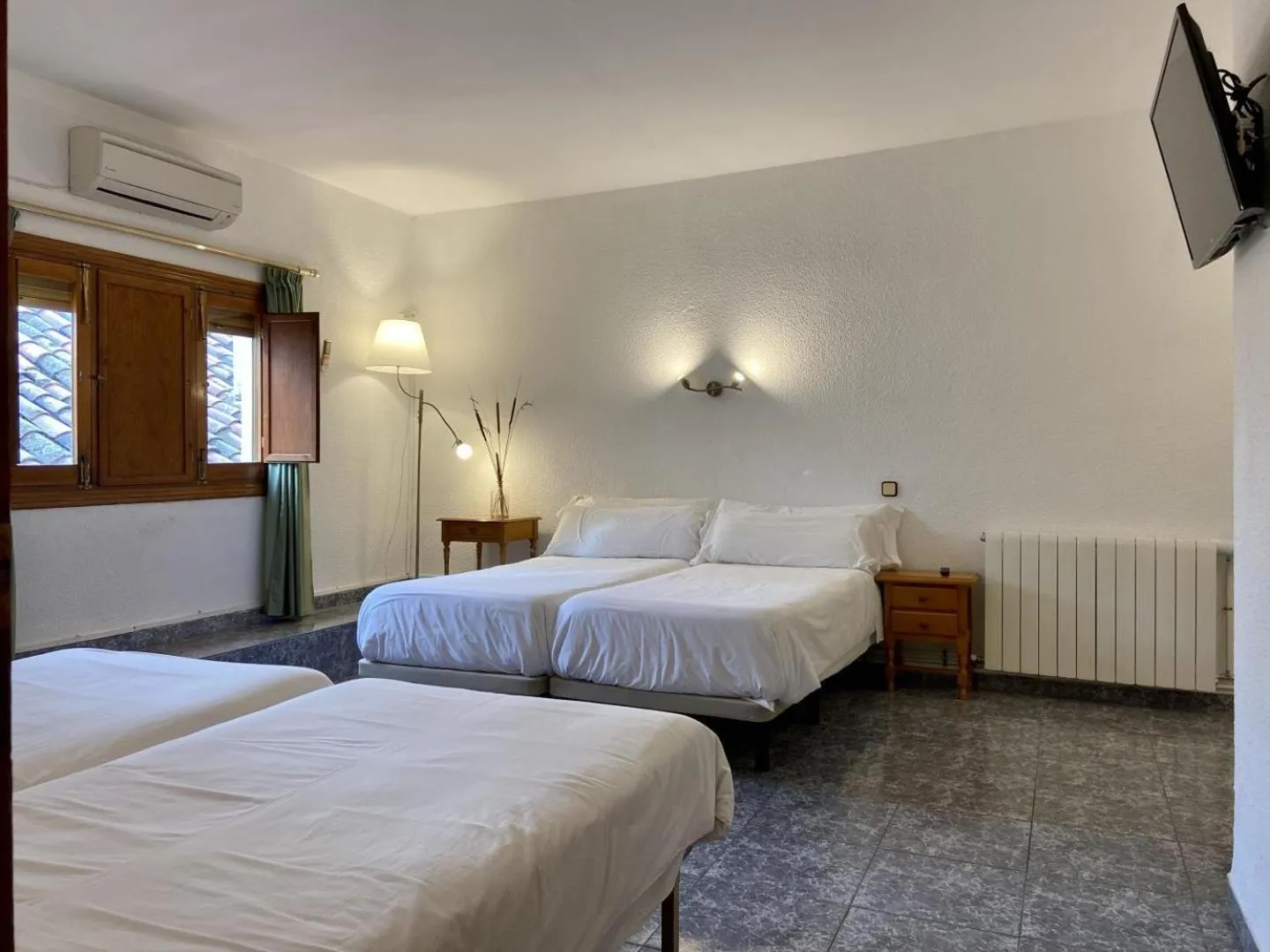 Bed in El Mesón de Despeñaperros