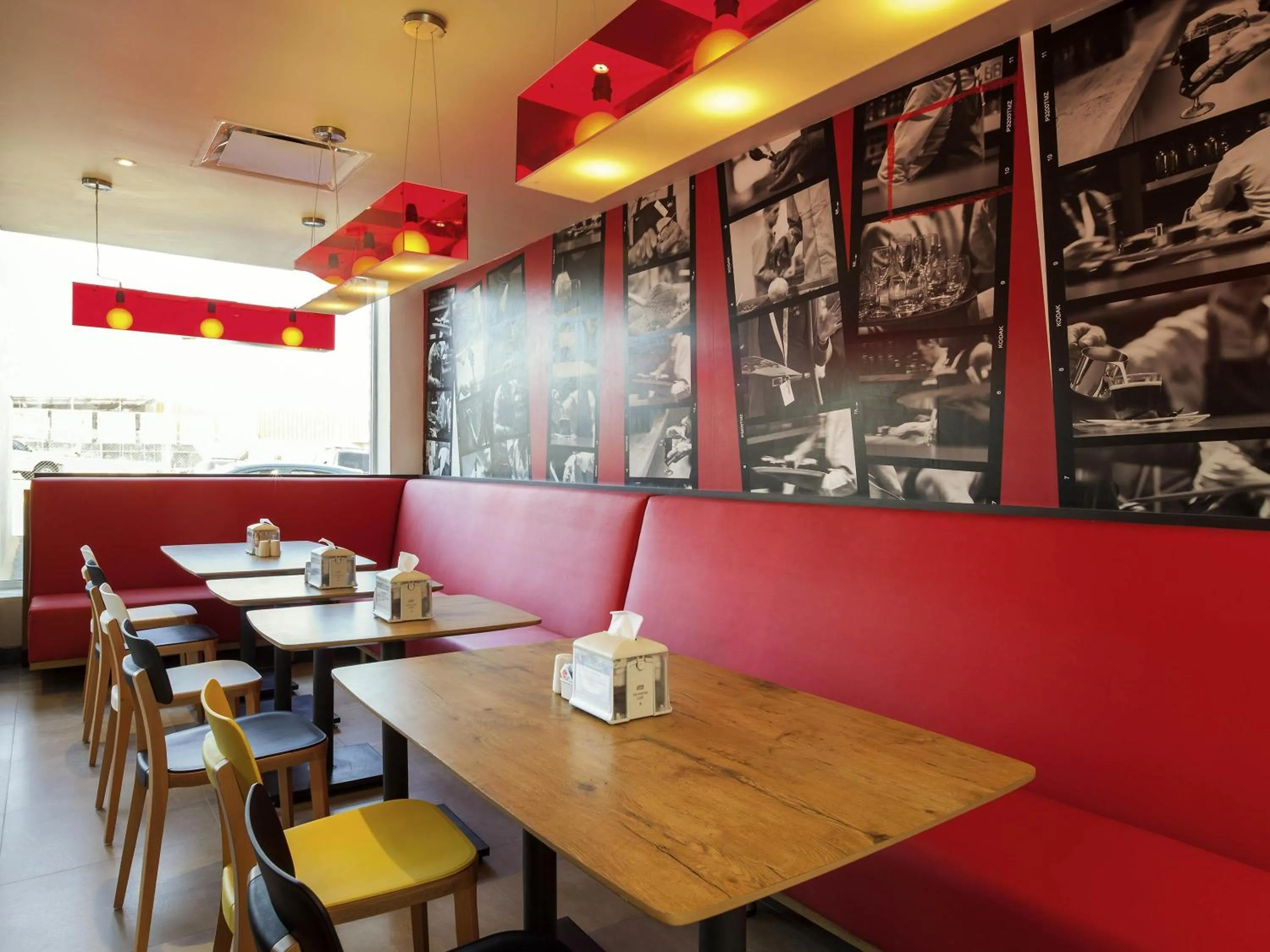 Restaurant/places to eat in Ibis Mexico Perinorte