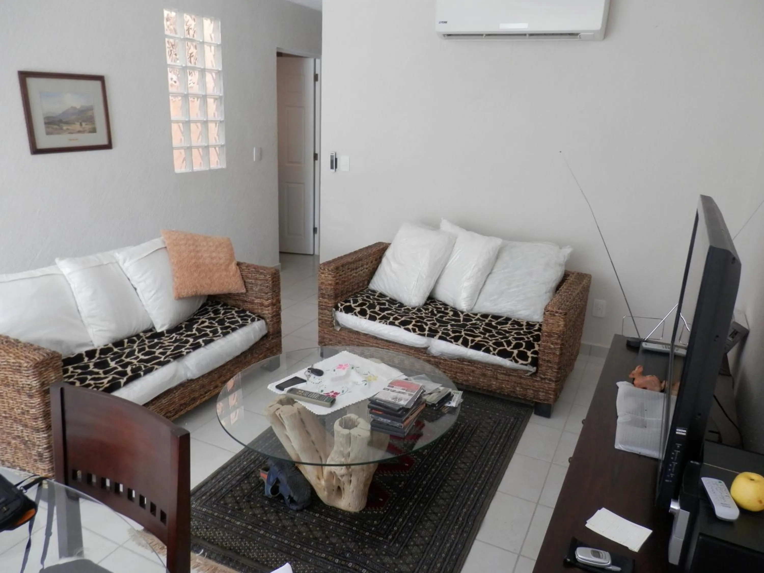 Living room in Marina Diamante Acapulco