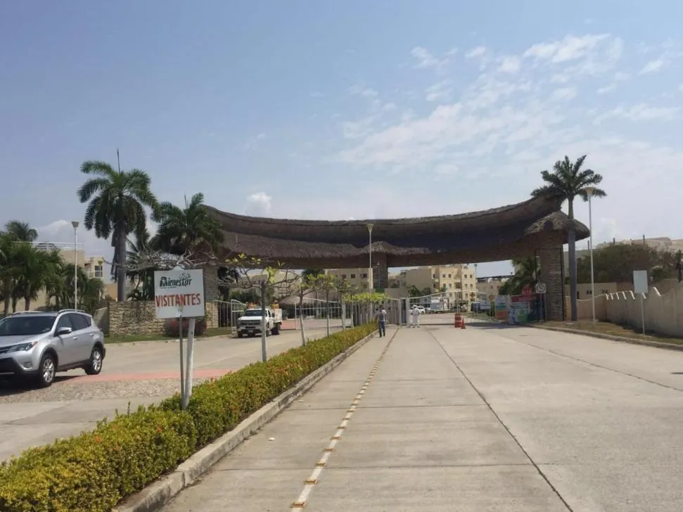Facade/entrance in Marina Diamante Acapulco