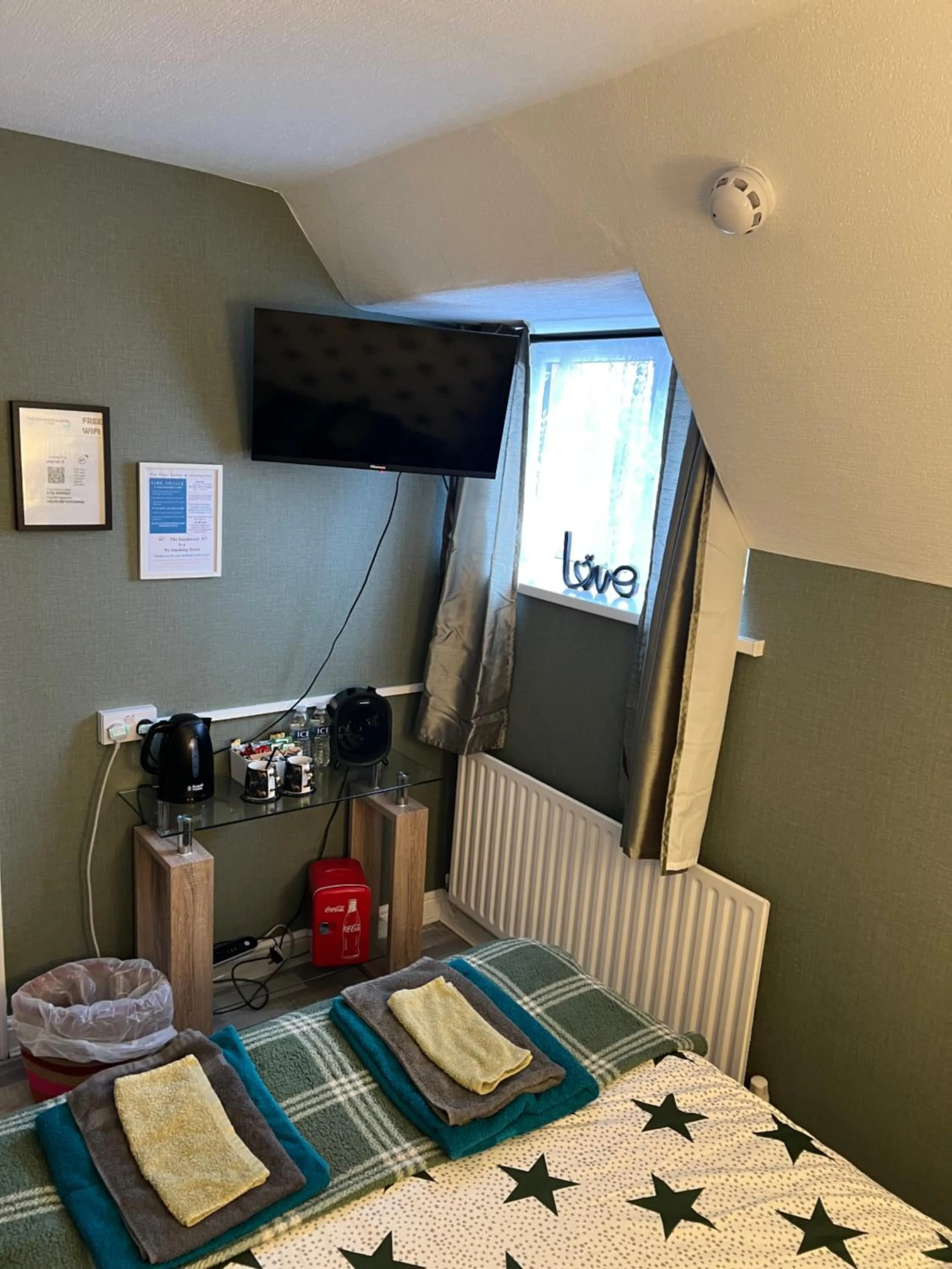 Bed in The Southwold Guest House