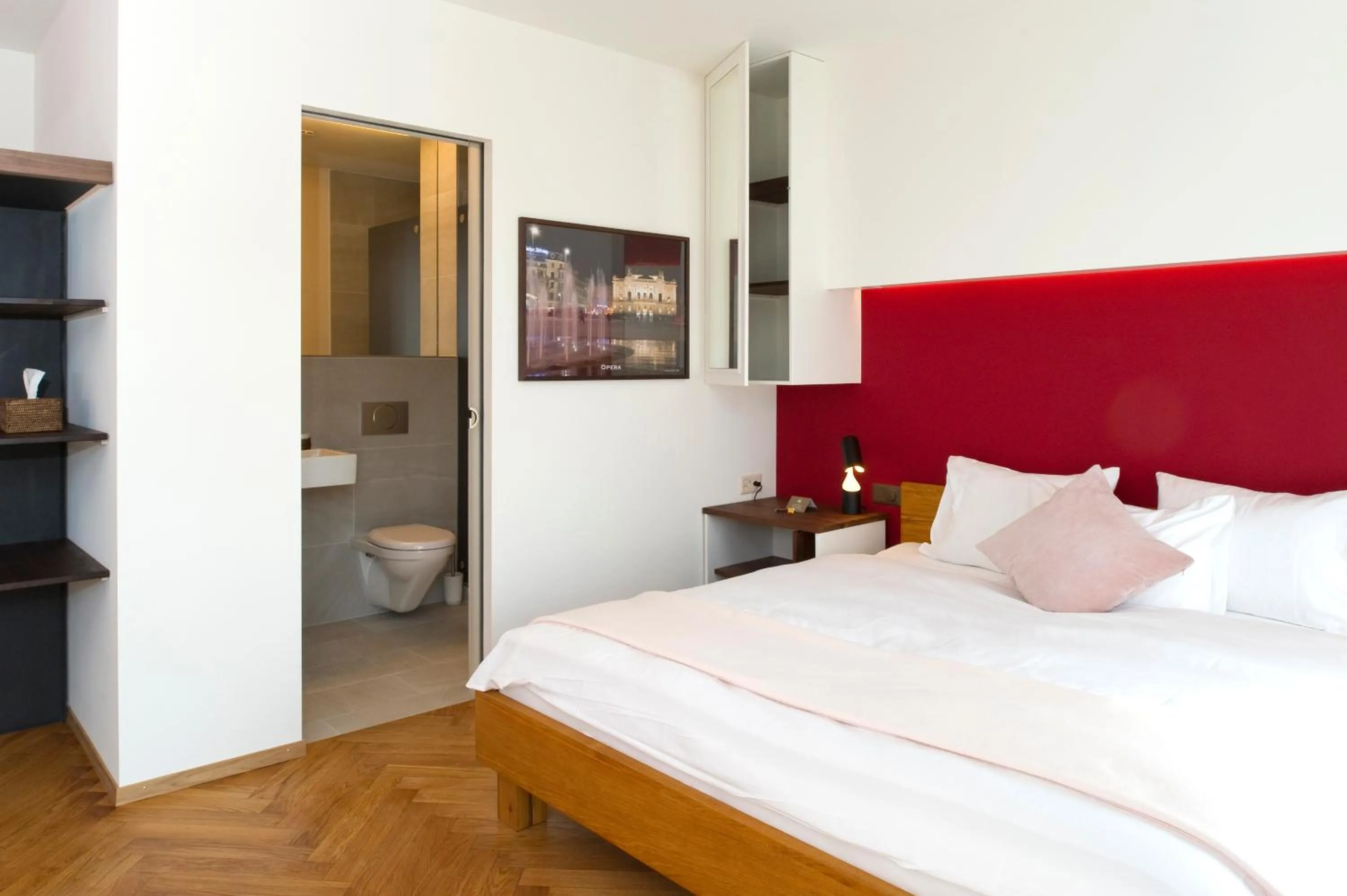 Photo of the whole room, Bed in Boutique Hotel NI-MO