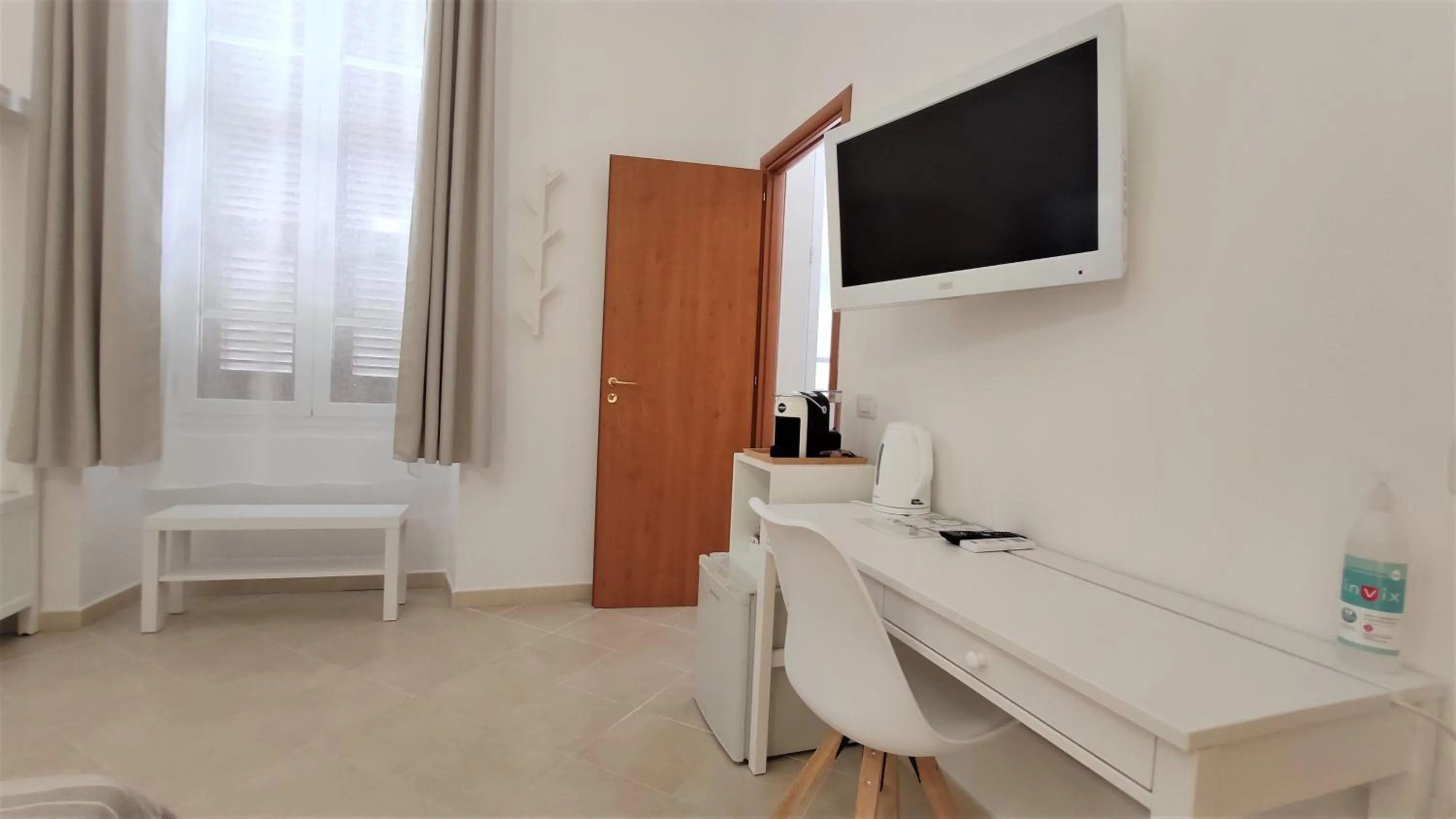 TV and multimedia, Bed in Nell'Azzurro