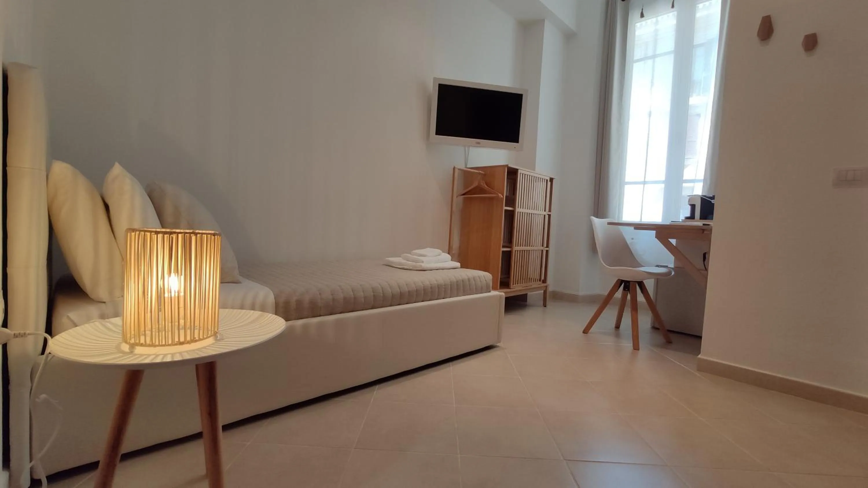 TV and multimedia, Bed in Nell'Azzurro