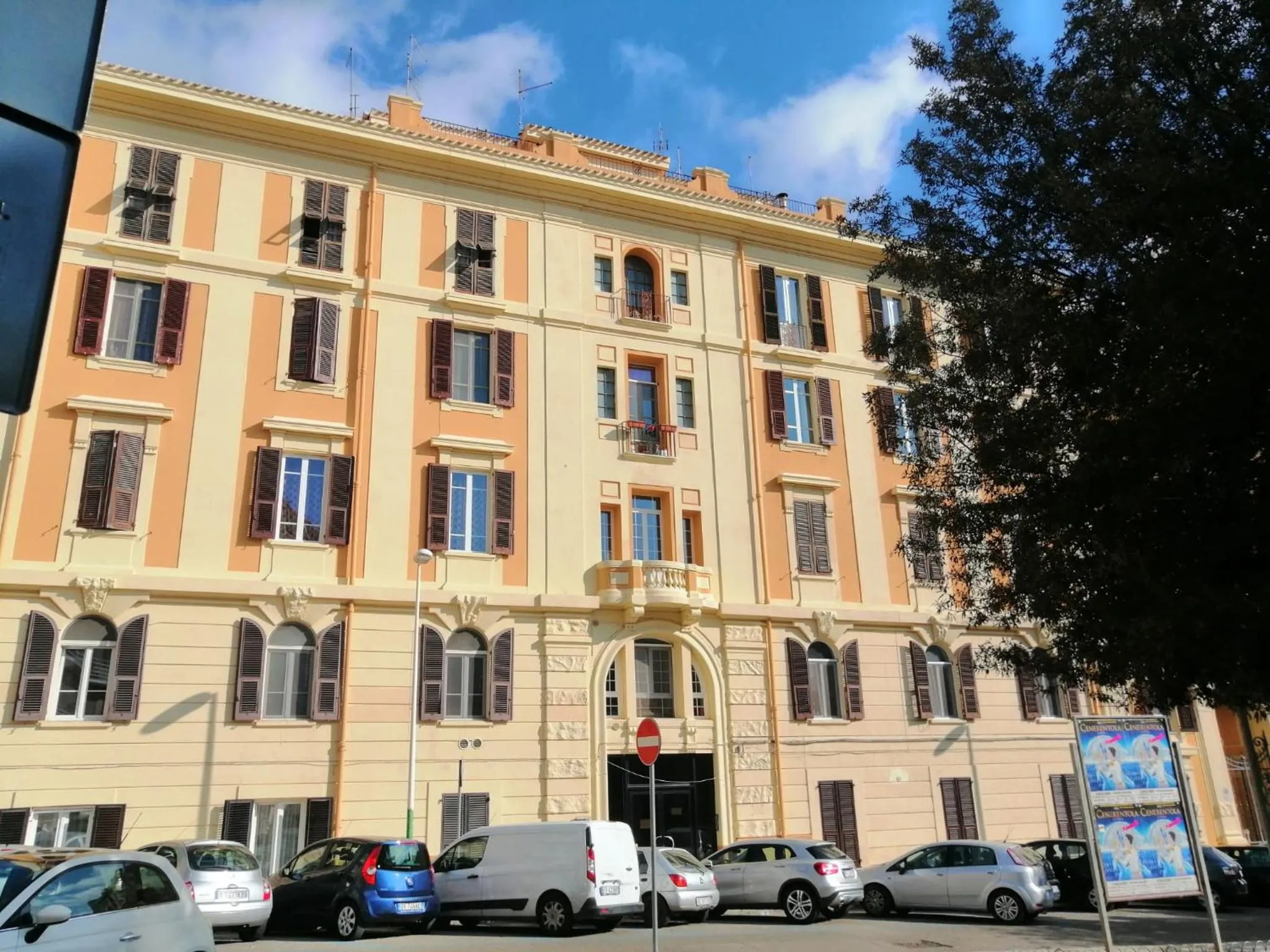 Property building in Nell'Azzurro
