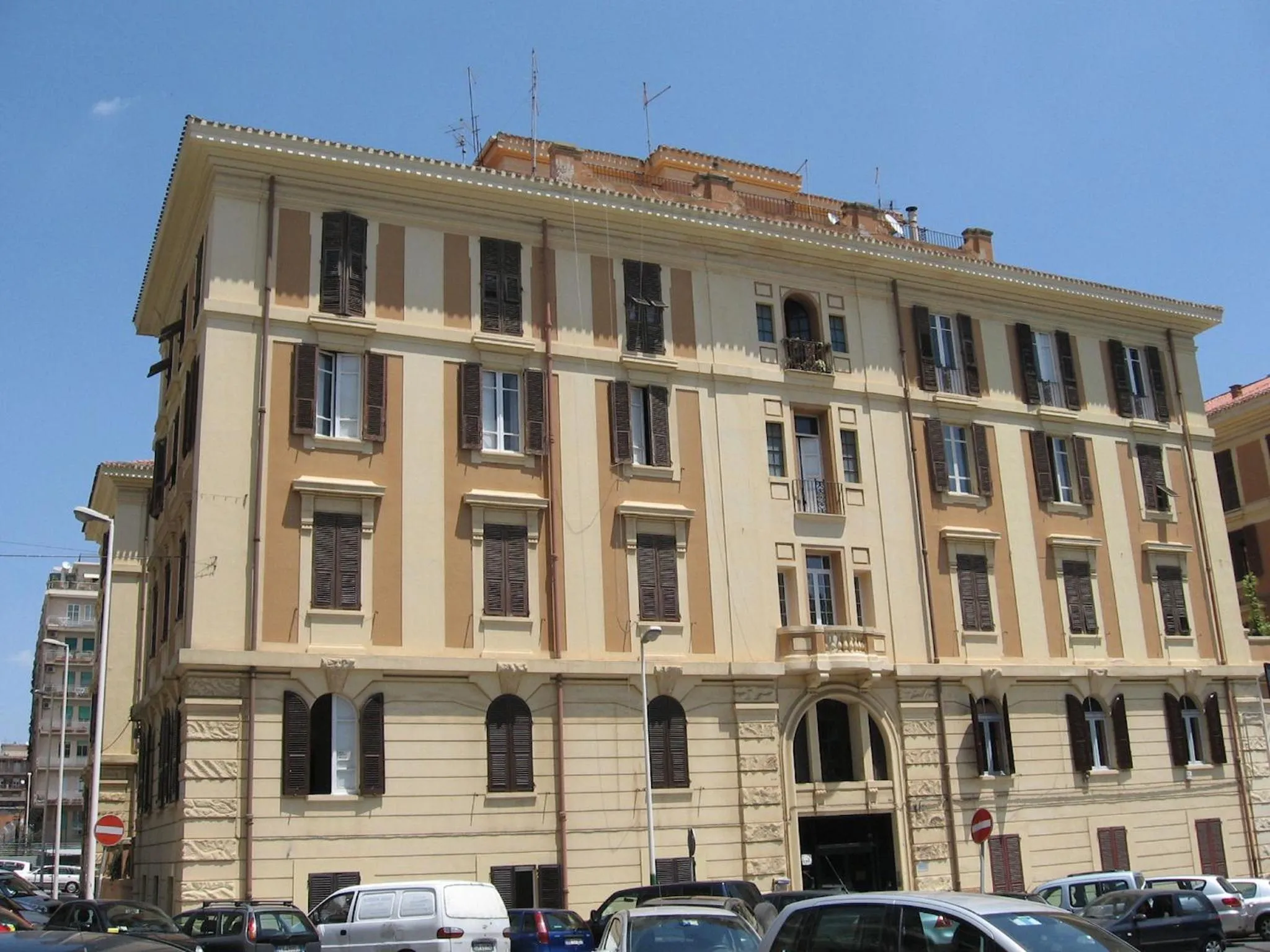Property building in Nell'Azzurro