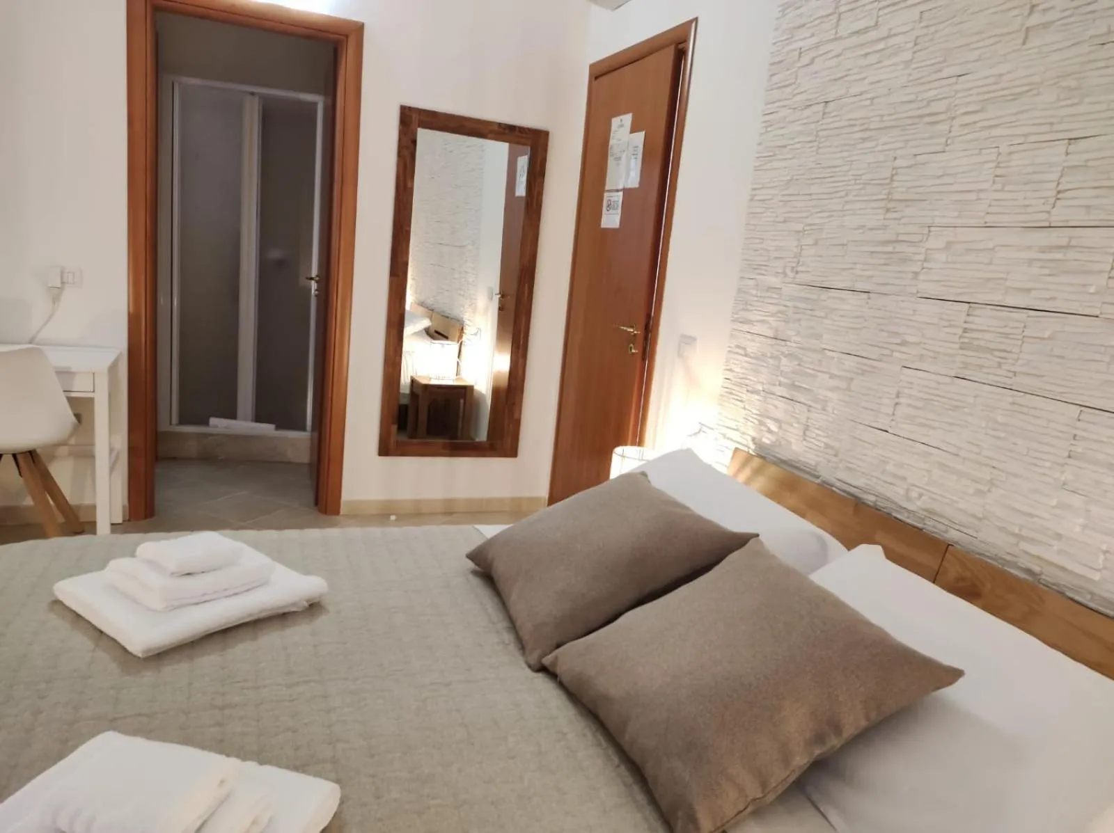 Photo of the whole room, Bed in Nell'Azzurro