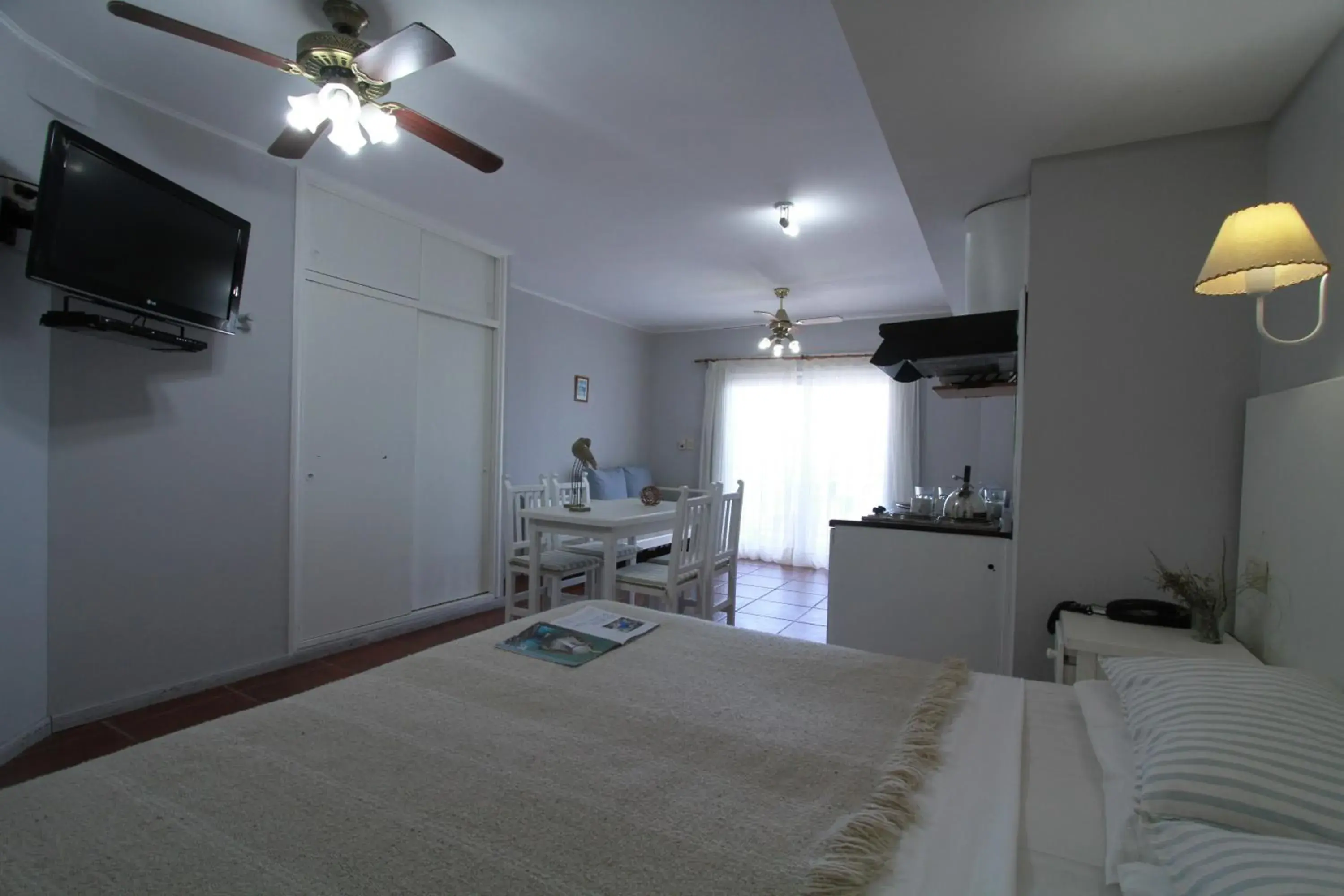 Photo of the whole room, Bed in Costa Carilo Apart de Mar By HS Photo of the whole room, Bed in Costa Carilo Apart de Mar By HS