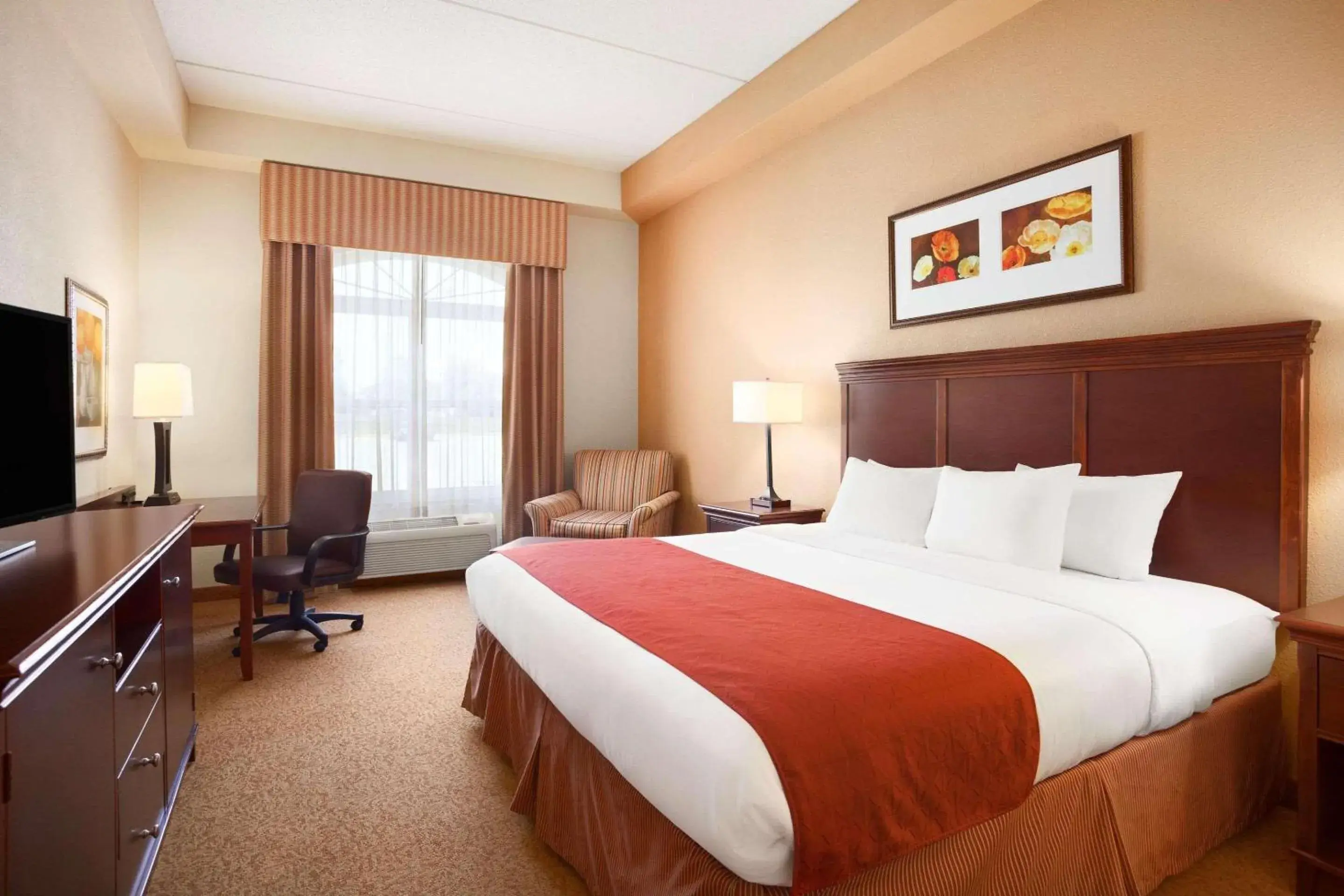 Bedroom in Country Inn & Suites by Radisson, Lexington Park (Patuxent River Naval Air Station), MD Bedroom in Country Inn & Suites by Radisson, Lexington Park (Patuxent River Naval Air Station), MD