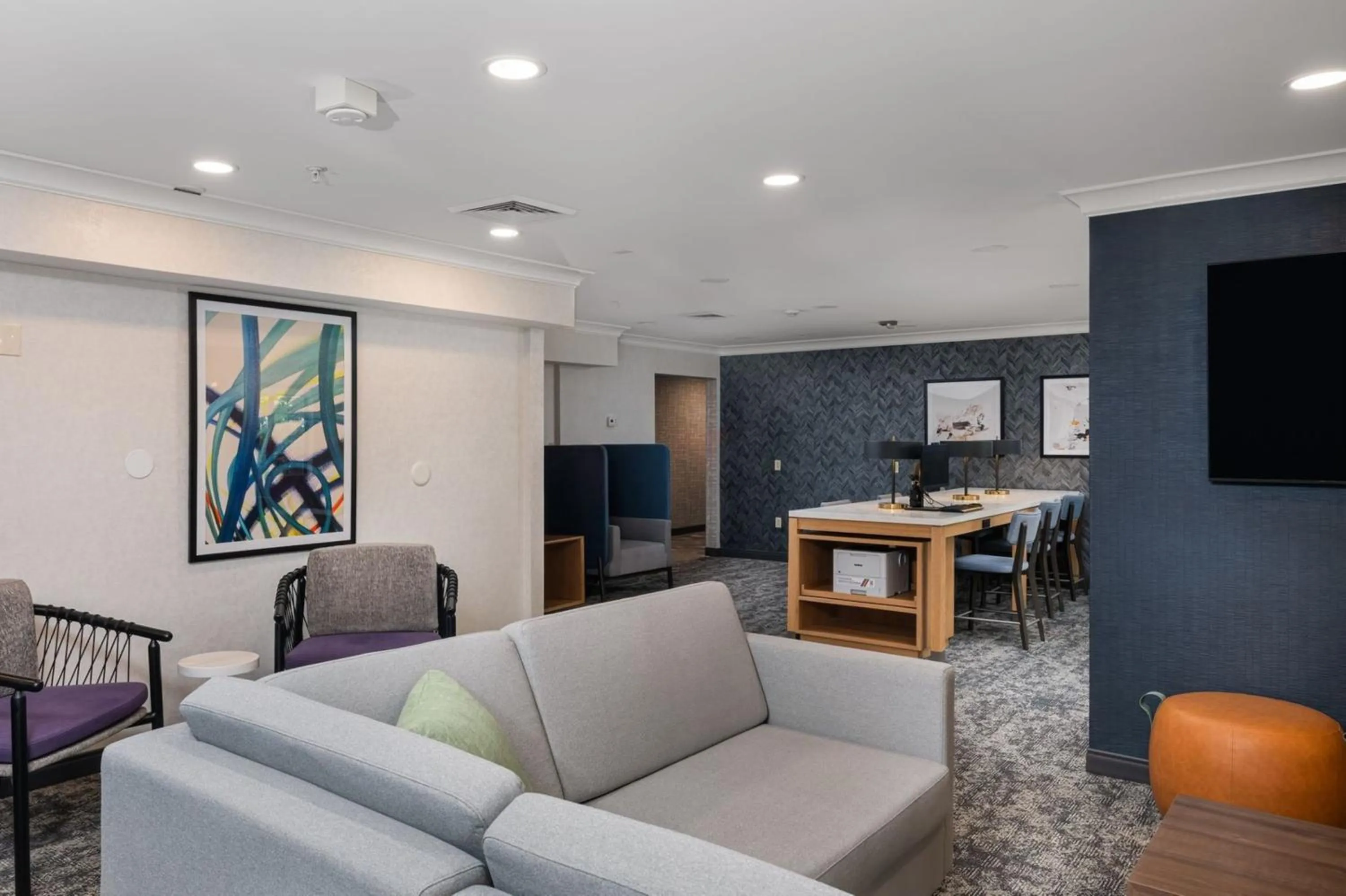 Business facilities in Staybridge Suites Madison - East by IHG