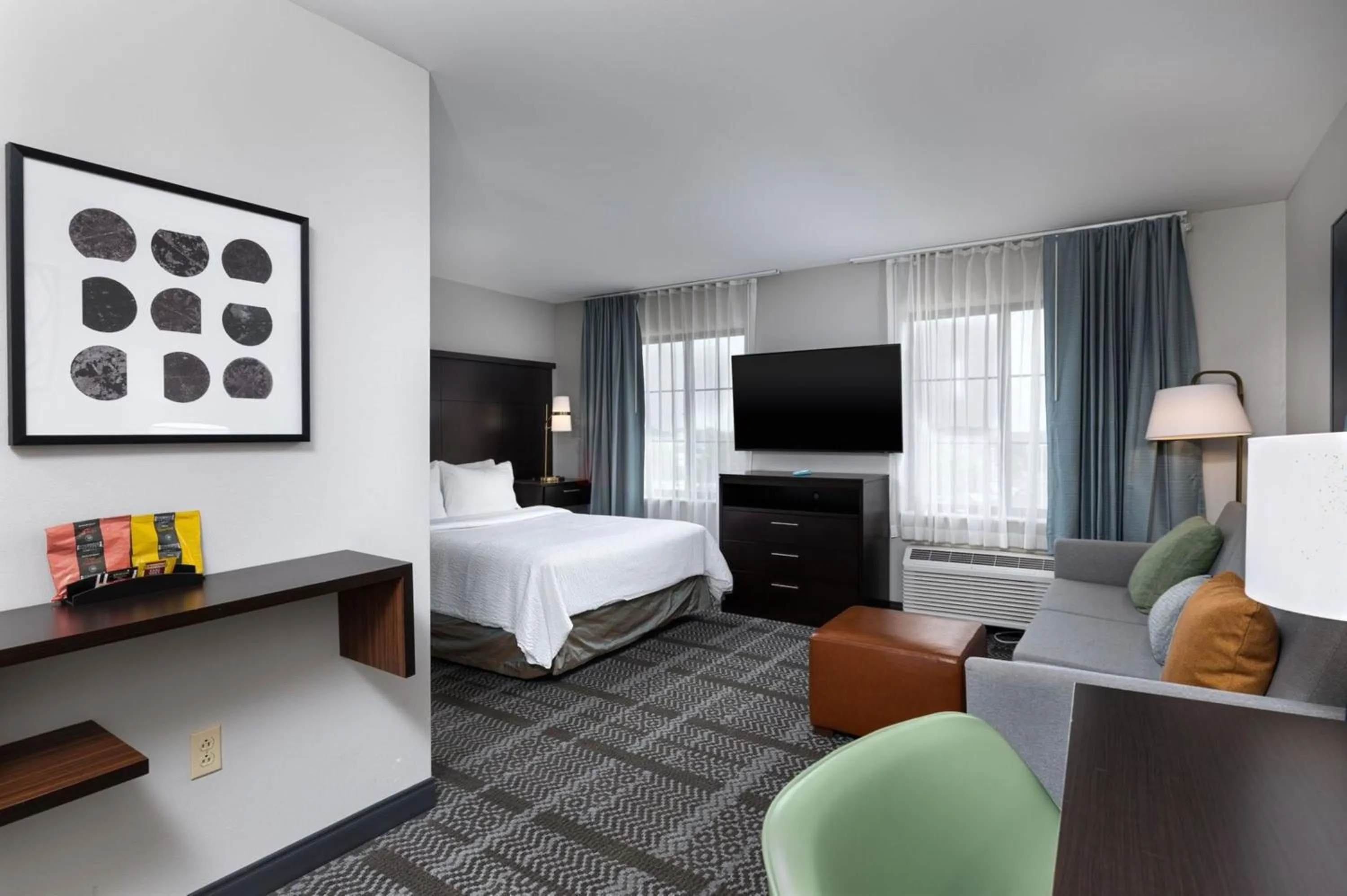 Photo of the whole room, Bed in Staybridge Suites Madison - East by IHG