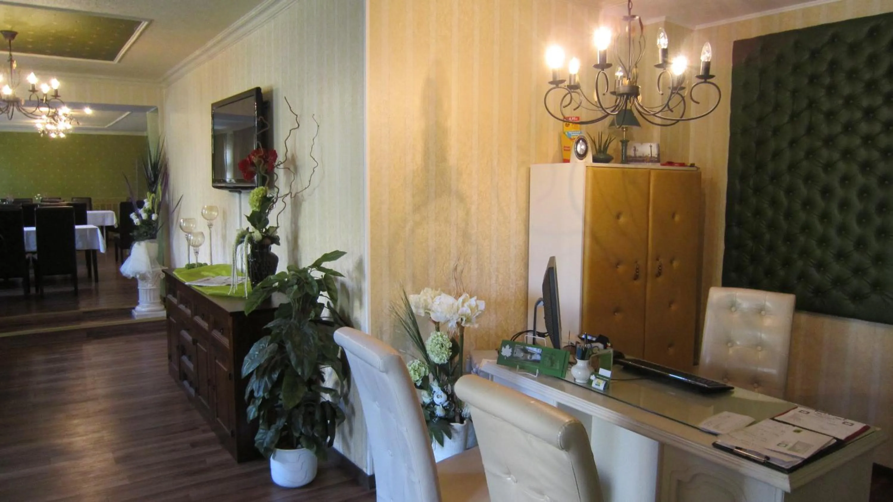 Lobby or reception in Ahorn Hotel