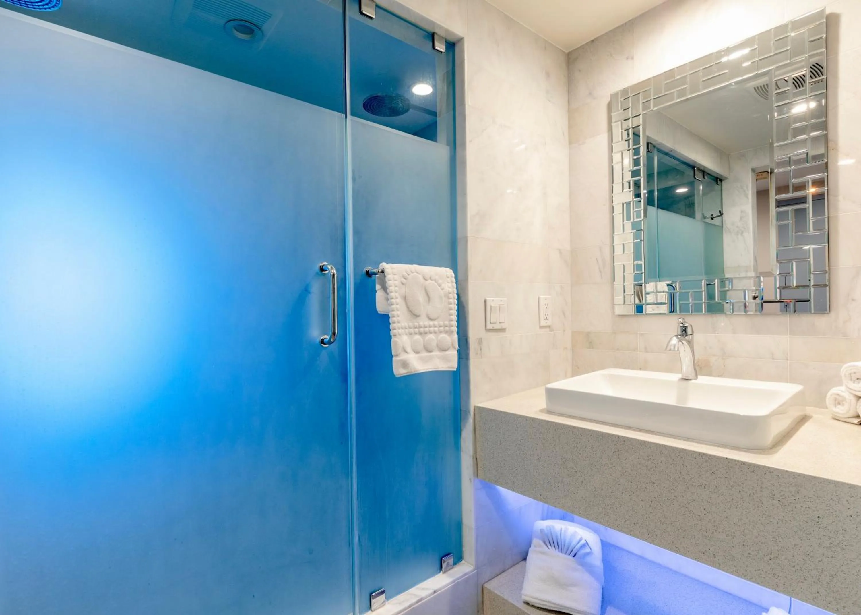 Photo of the whole room in The Hills Hotel, an IHG Hotel