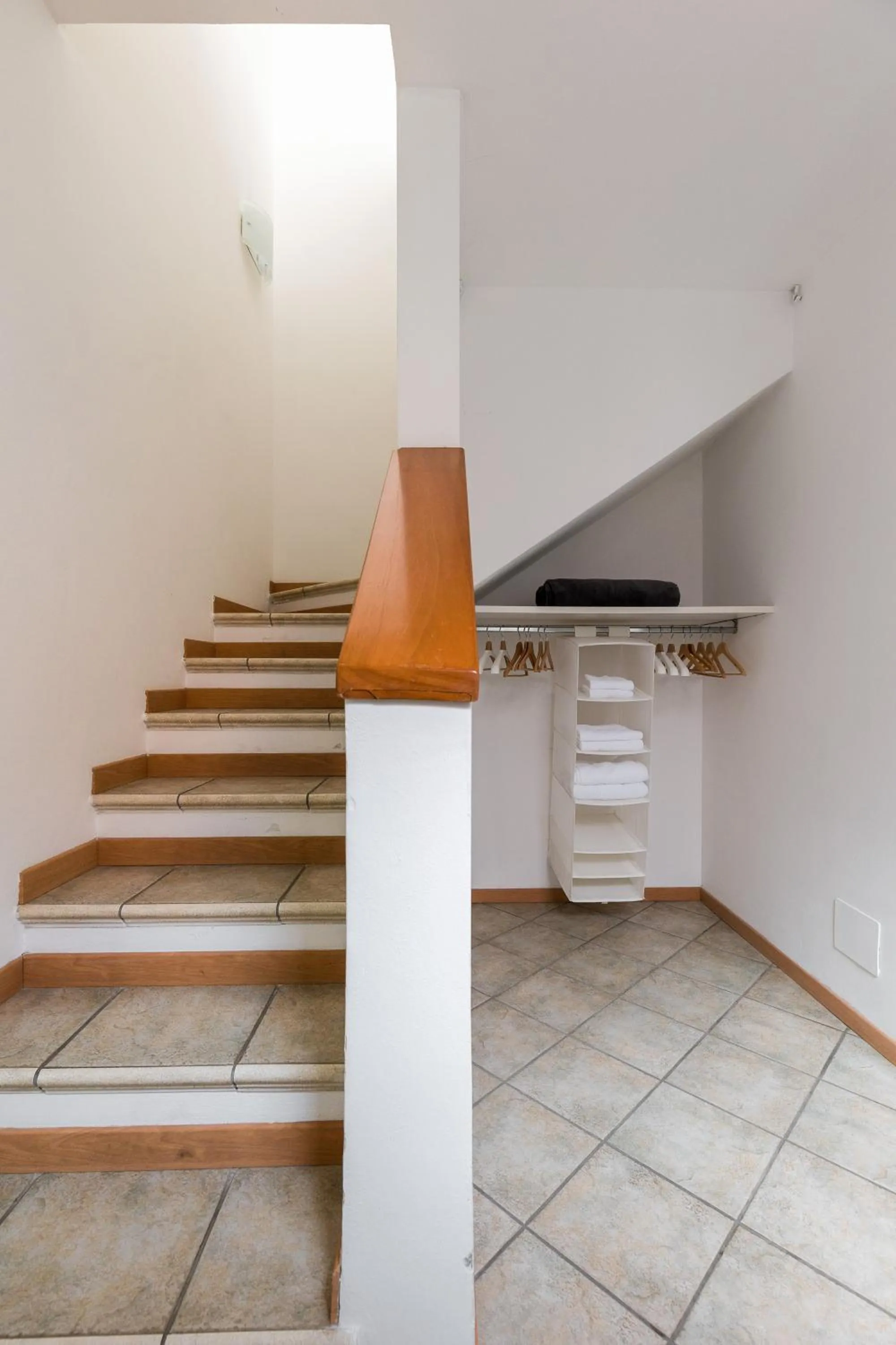 wardrobe in Portobello Apartments