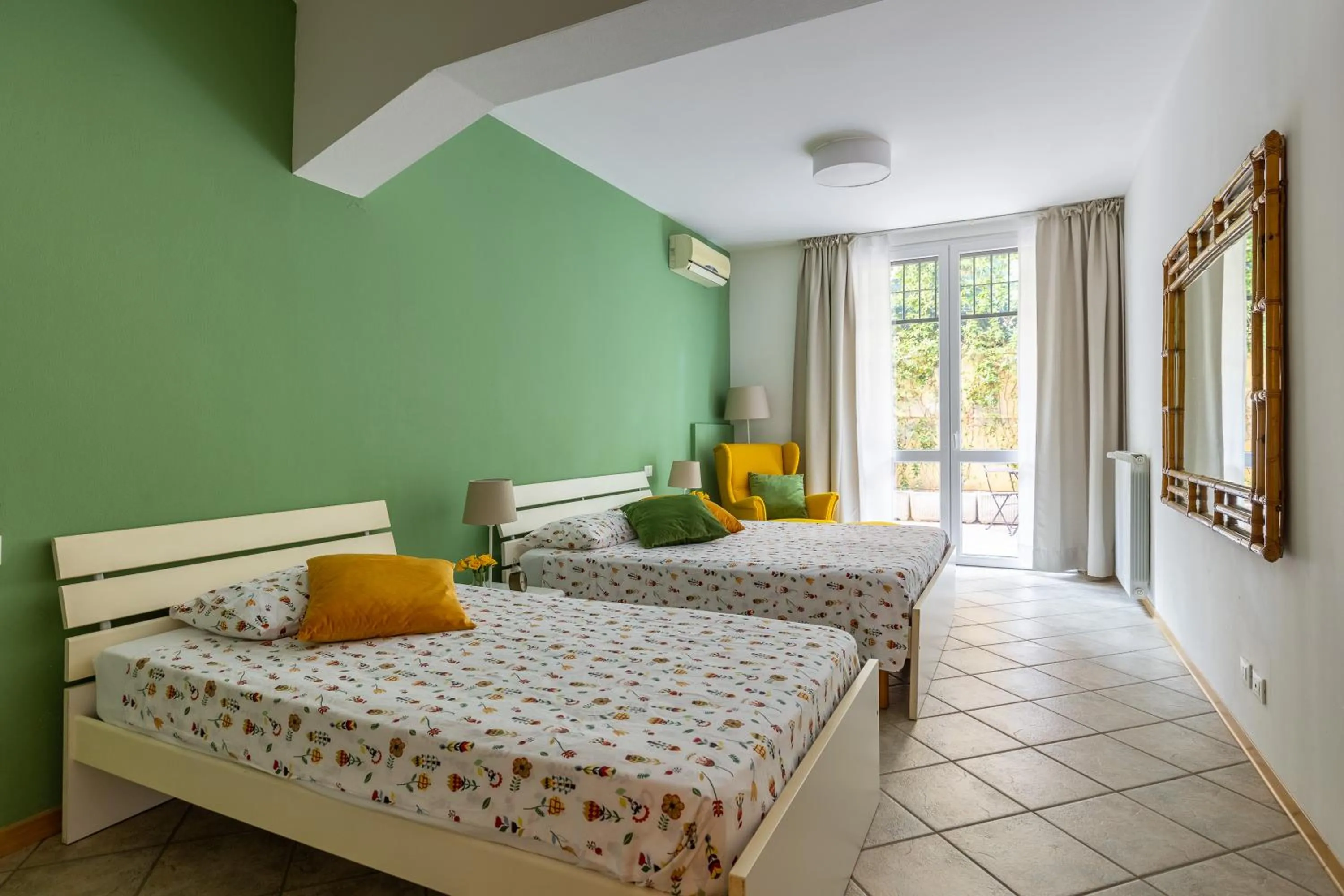 Bedroom, Bed in Portobello Apartments