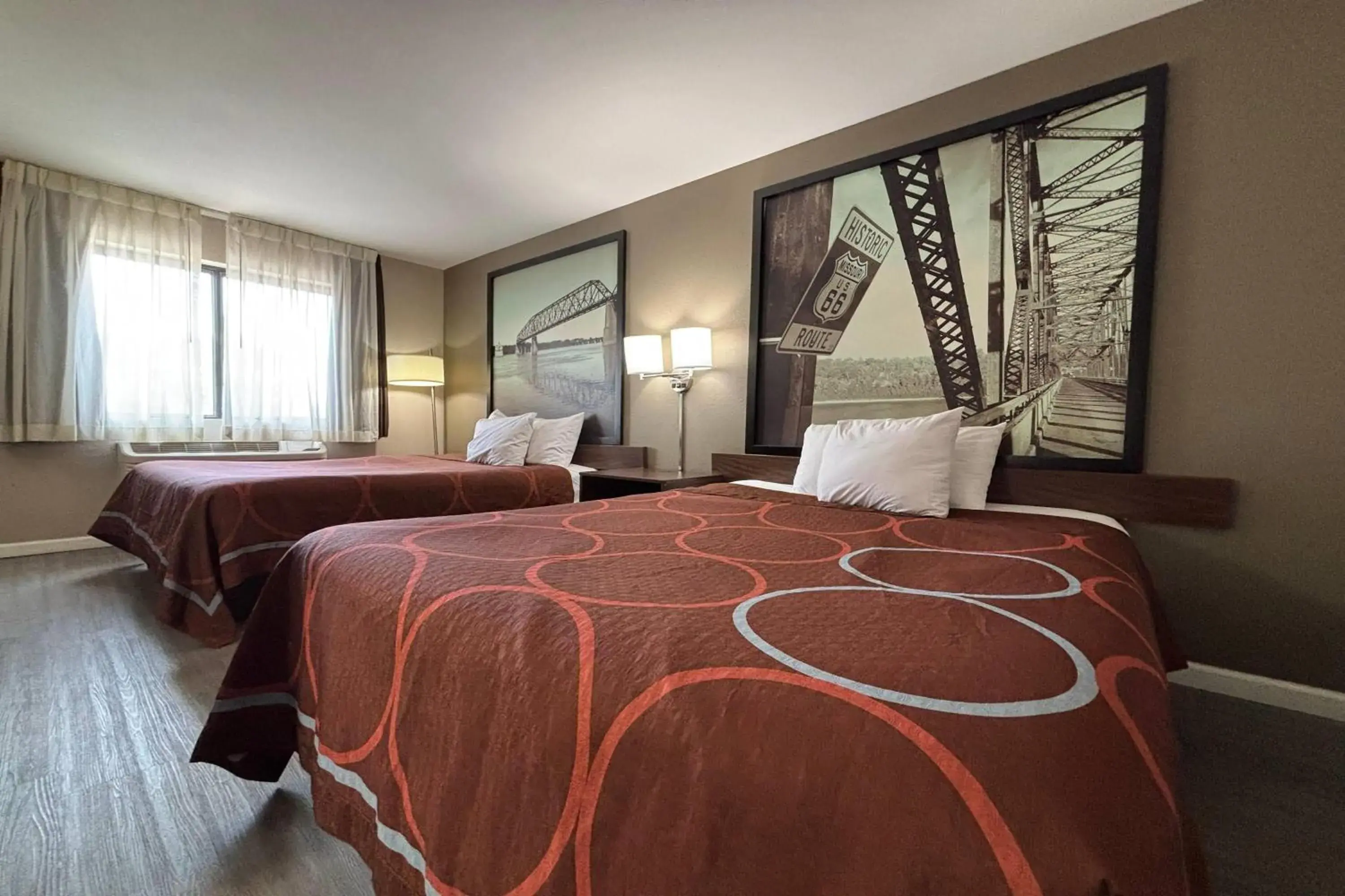 Queen Room with Two Queen Beds - Non-Smoking in Super 8 by Wyndham Alton Queen Room with Two Queen Beds - Non-Smoking in Super 8 by Wyndham Alton