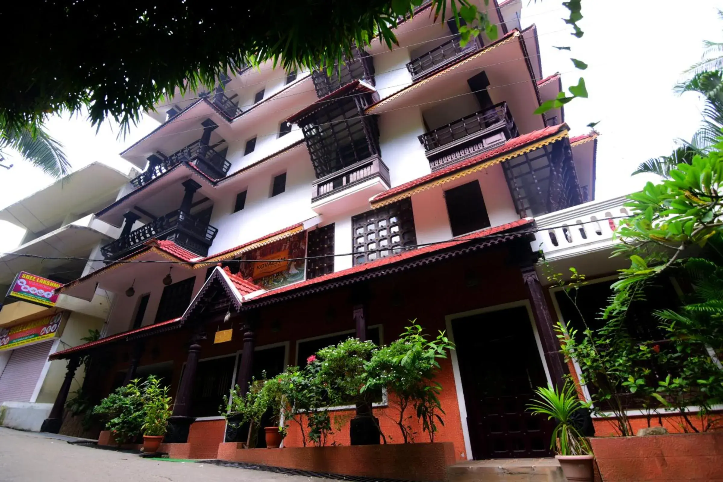 Property building in Kovalam Beach Hotel Property building in Kovalam Beach Hotel