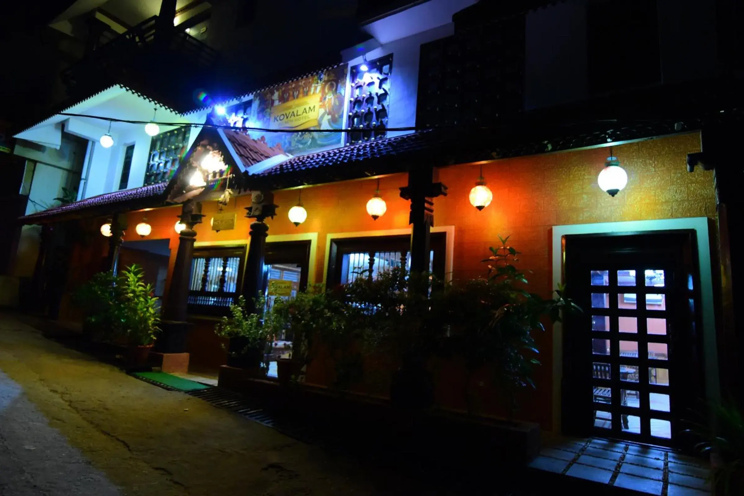 Property building in Kovalam Beach Hotel Property building in Kovalam Beach Hotel