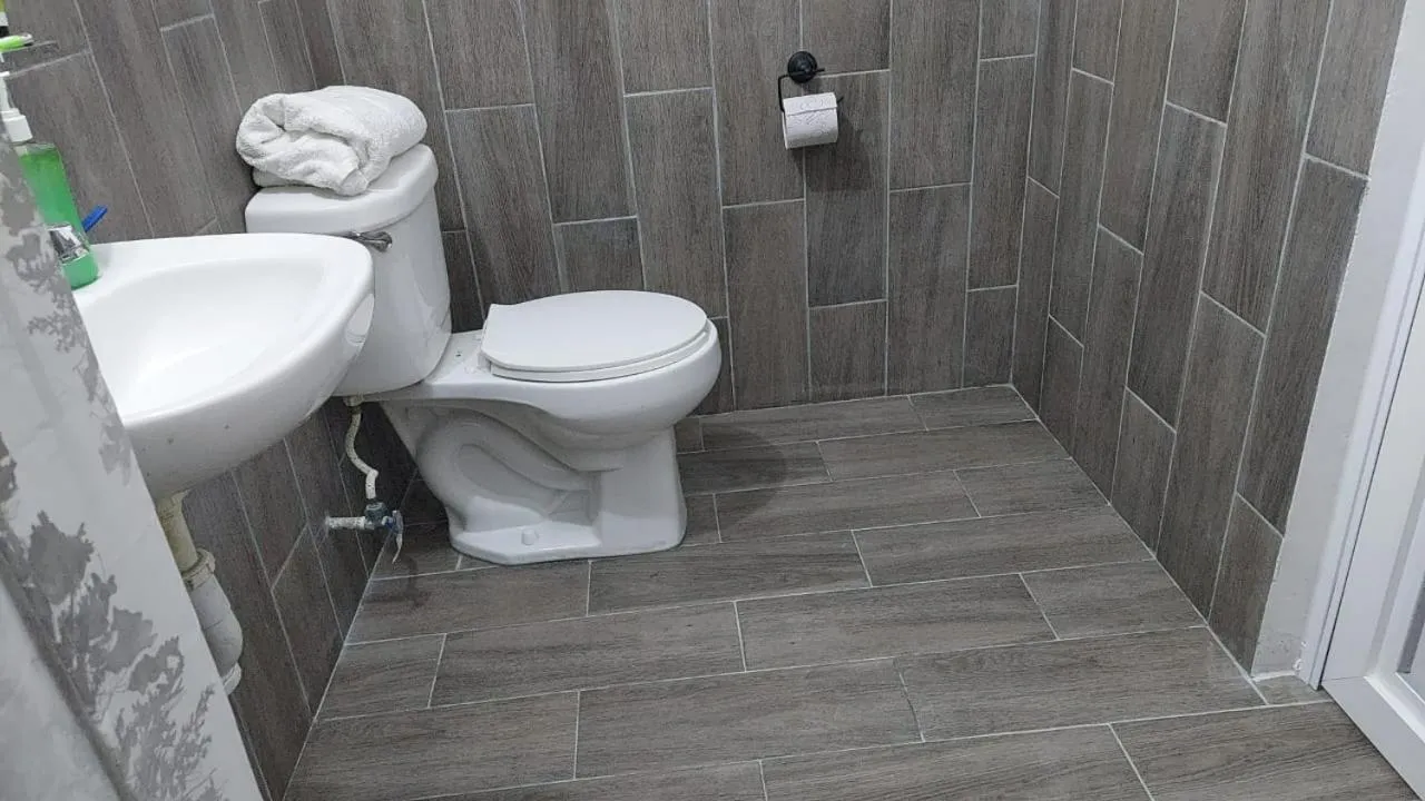 Bathroom in Thelmar Rooms Cancun