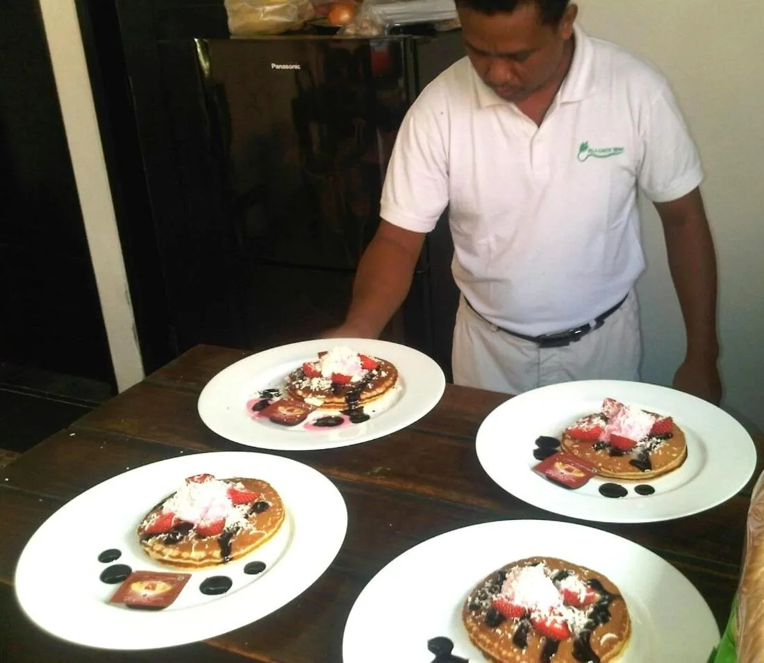 Staff in Villa Cantik Tresna