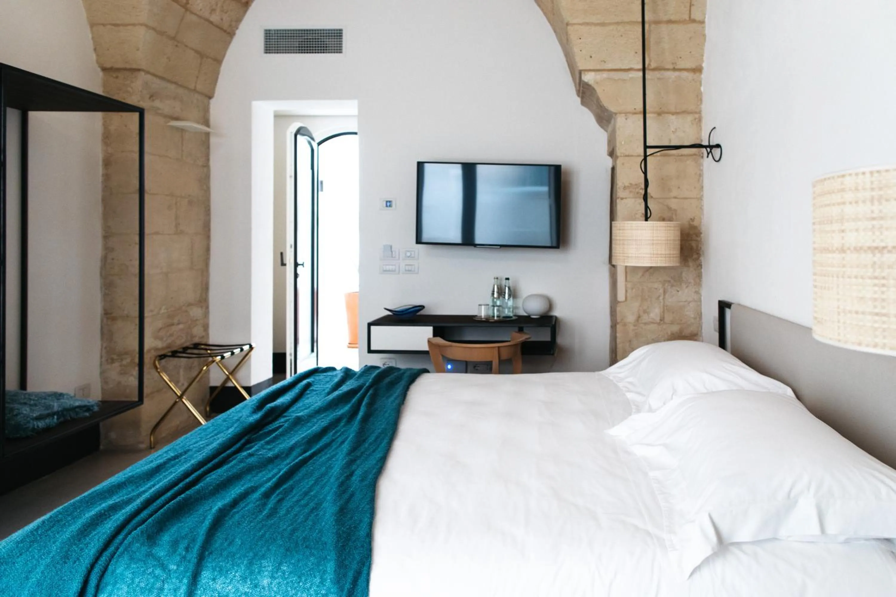 Bed in Palazzo De Noha - Boutique Hotel