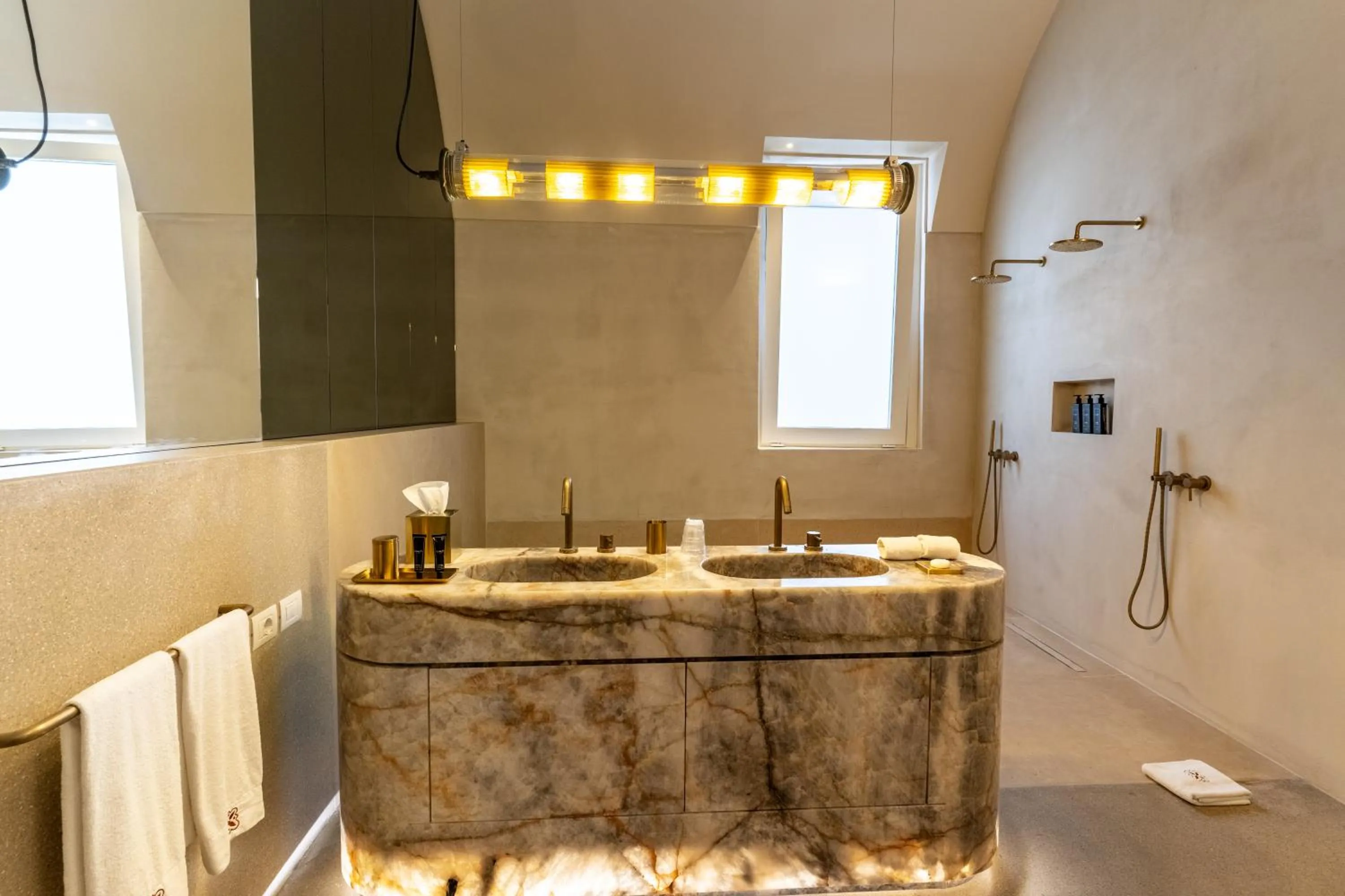 Bathroom in Palazzo De Noha - Boutique Hotel