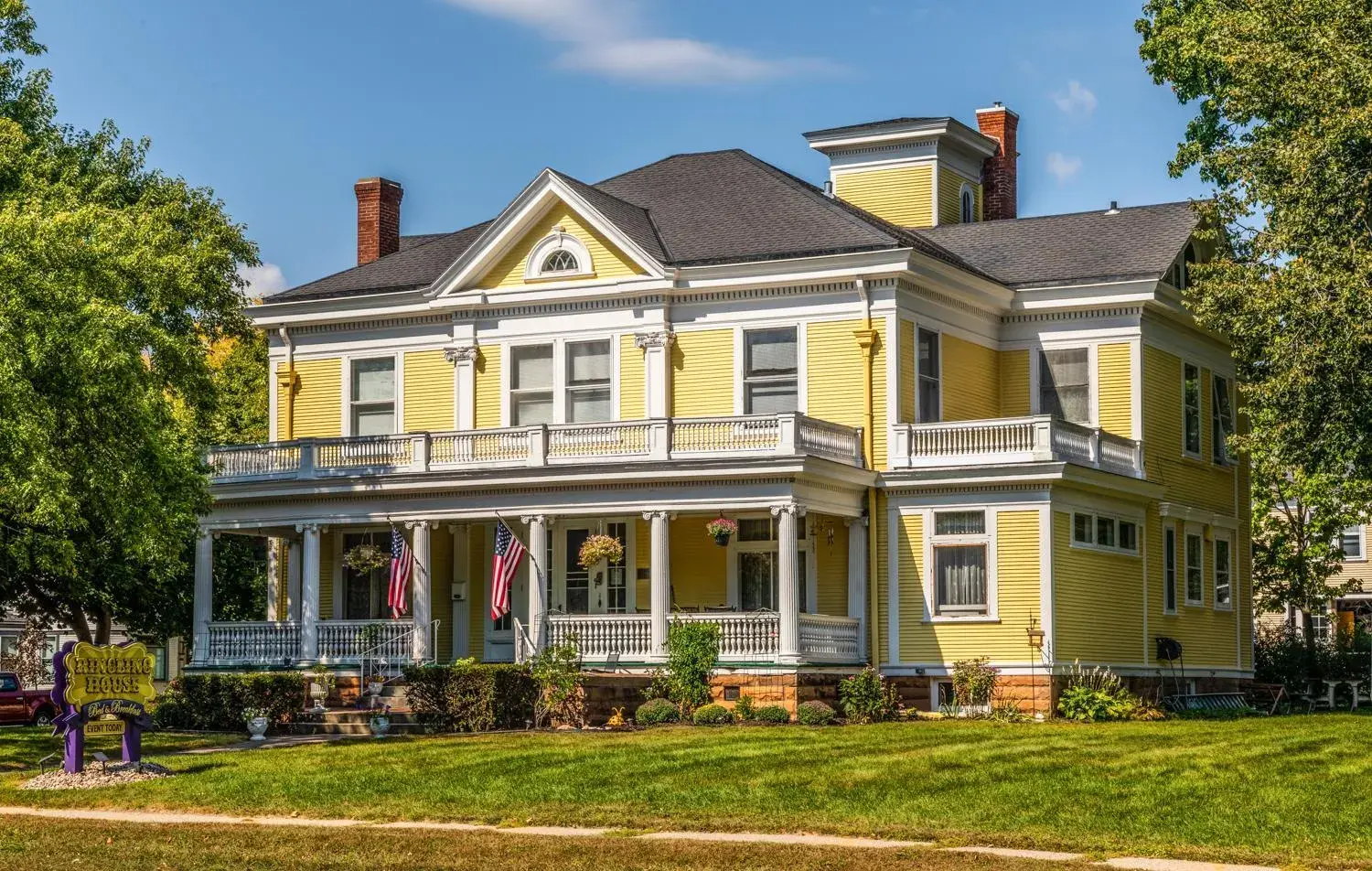 Ringling House Bed & Breakfast Ringling House Bed & Breakfast