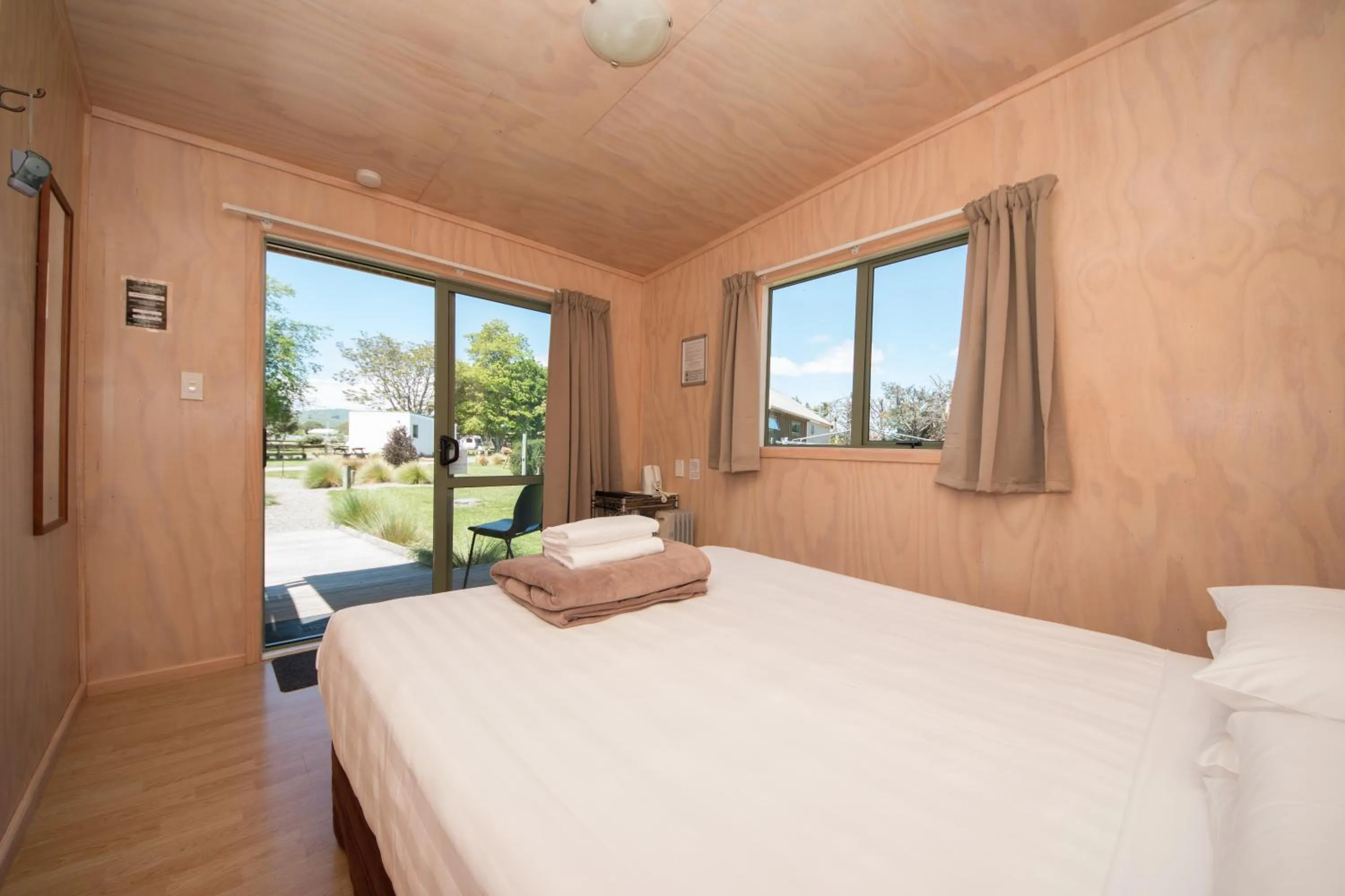 Bed in Martinborough TOP 10 Holiday Park