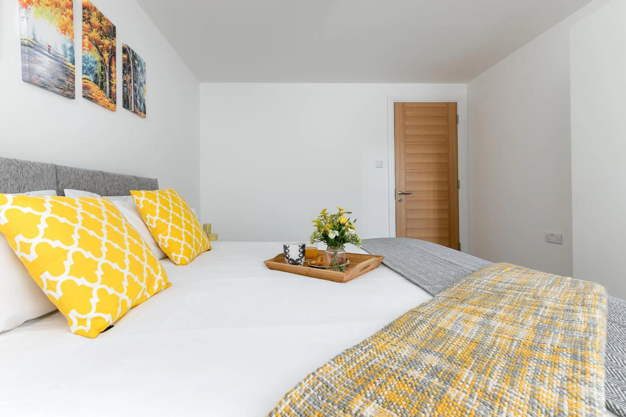 Bedroom in KVM - City Apartments - Contractors - Town Centre by KVM Stays