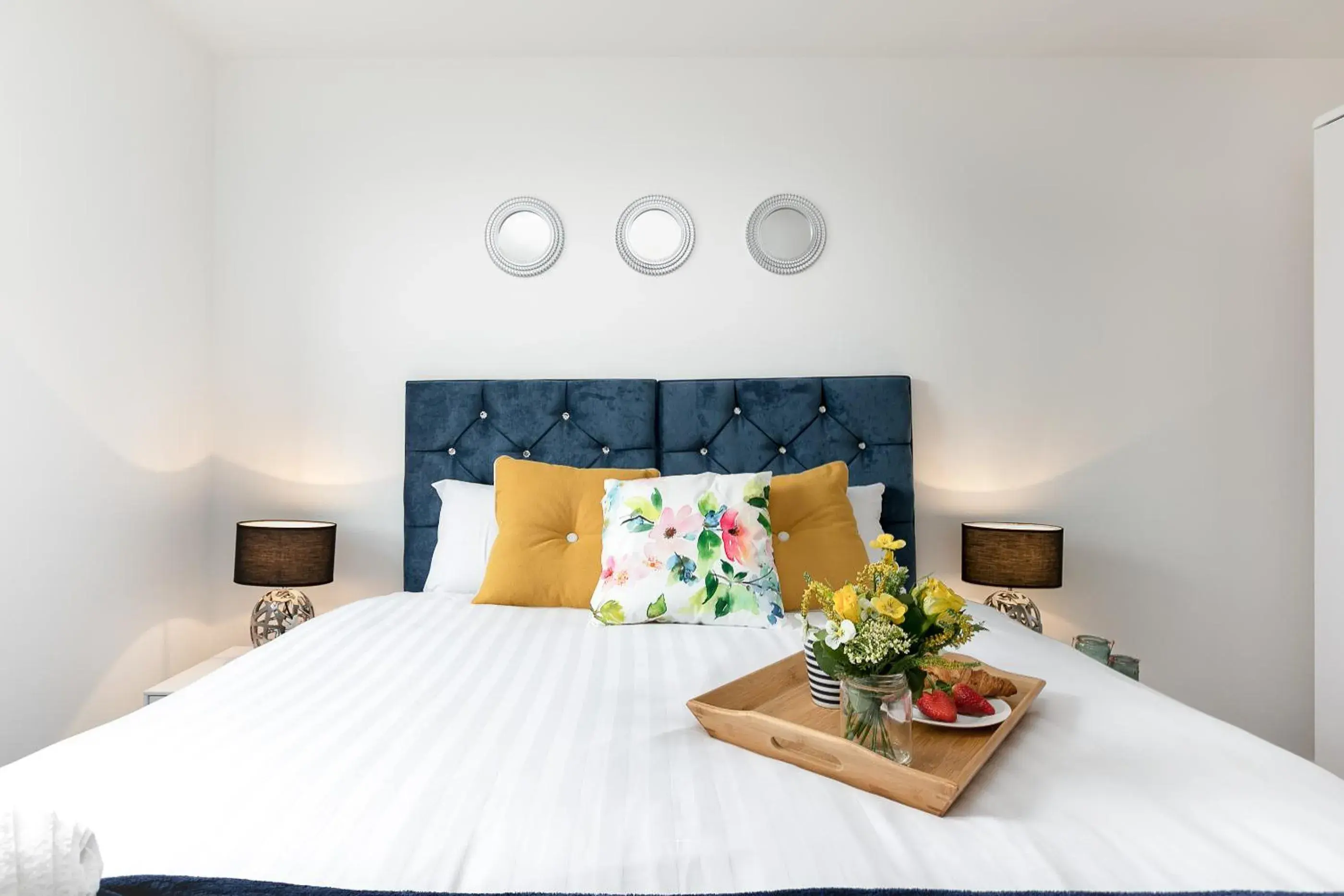 Bedroom in KVM - City Apartments - Contractors - Town Centre by KVM Stays Bedroom in KVM - City Apartments - Contractors - Town Centre by KVM Stays