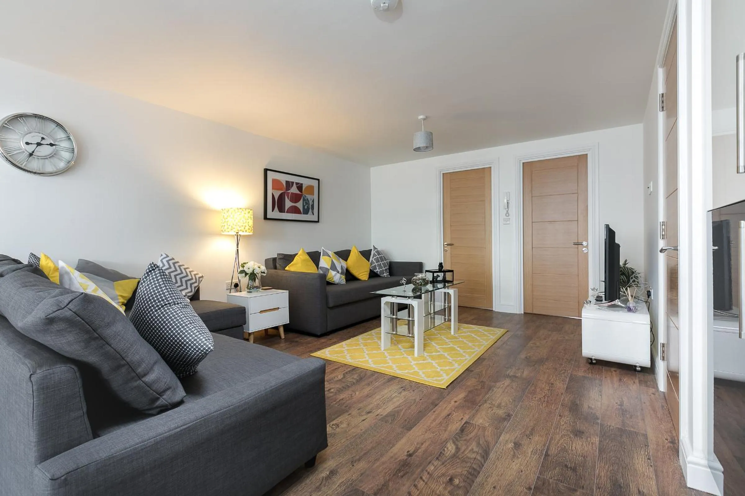 Living room in KVM - City Apartments - Contractors - Town Centre by KVM Stays