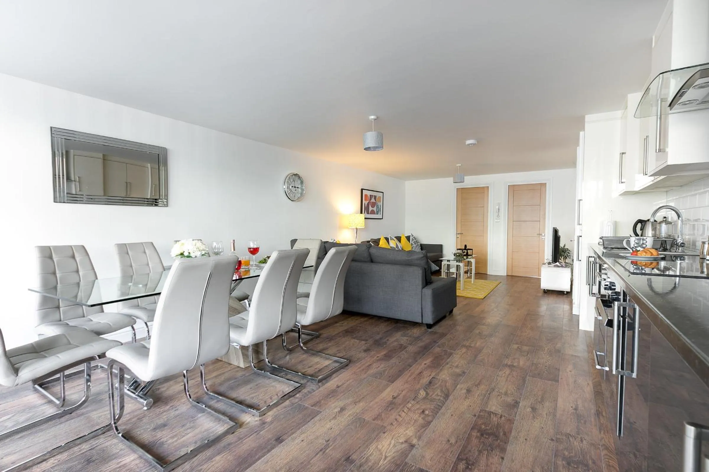 Dining area in KVM - City Apartments - Contractors - Town Centre by KVM Stays