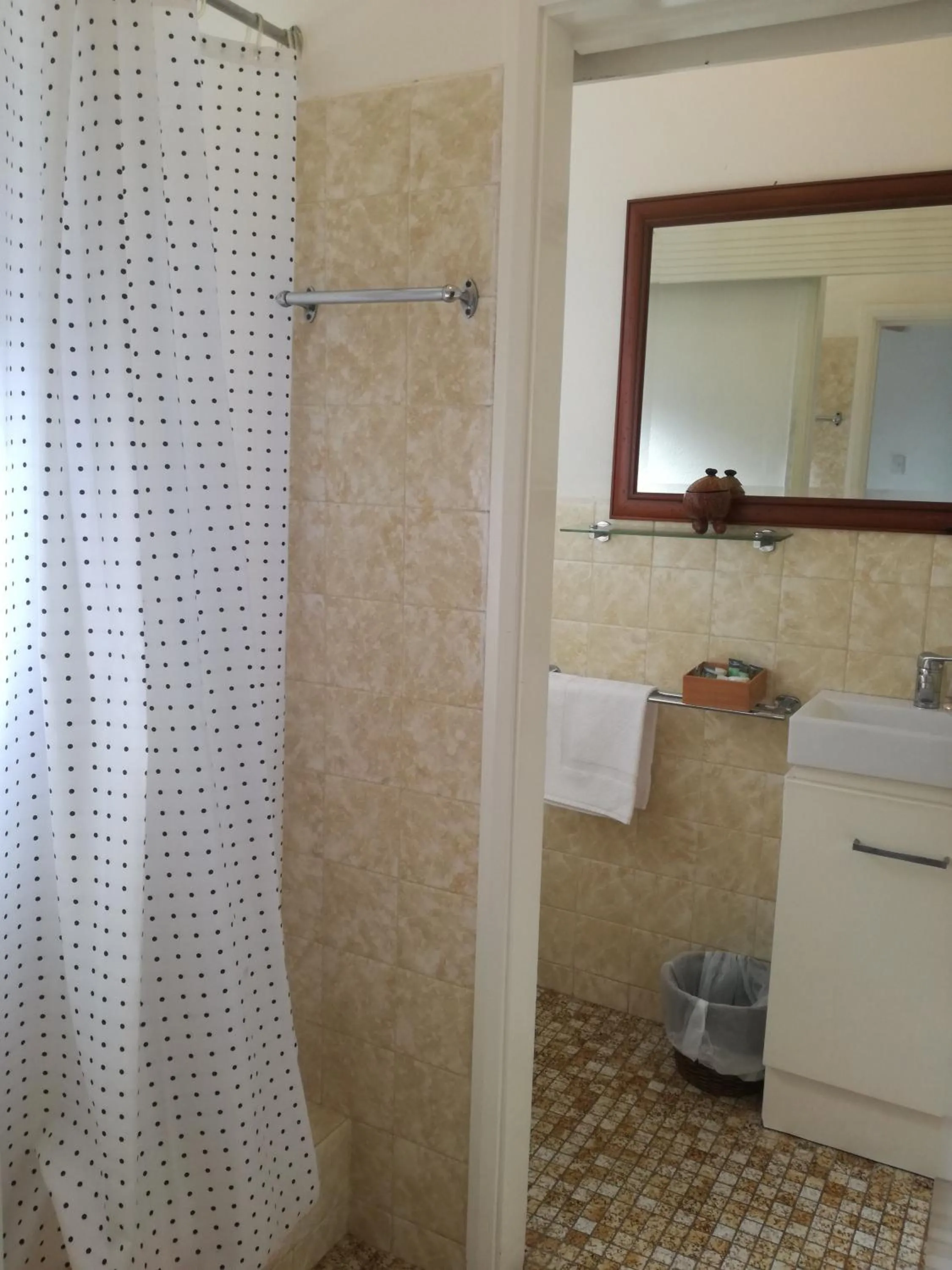 Bathroom in Villa Marine Holiday Apartments Cairns